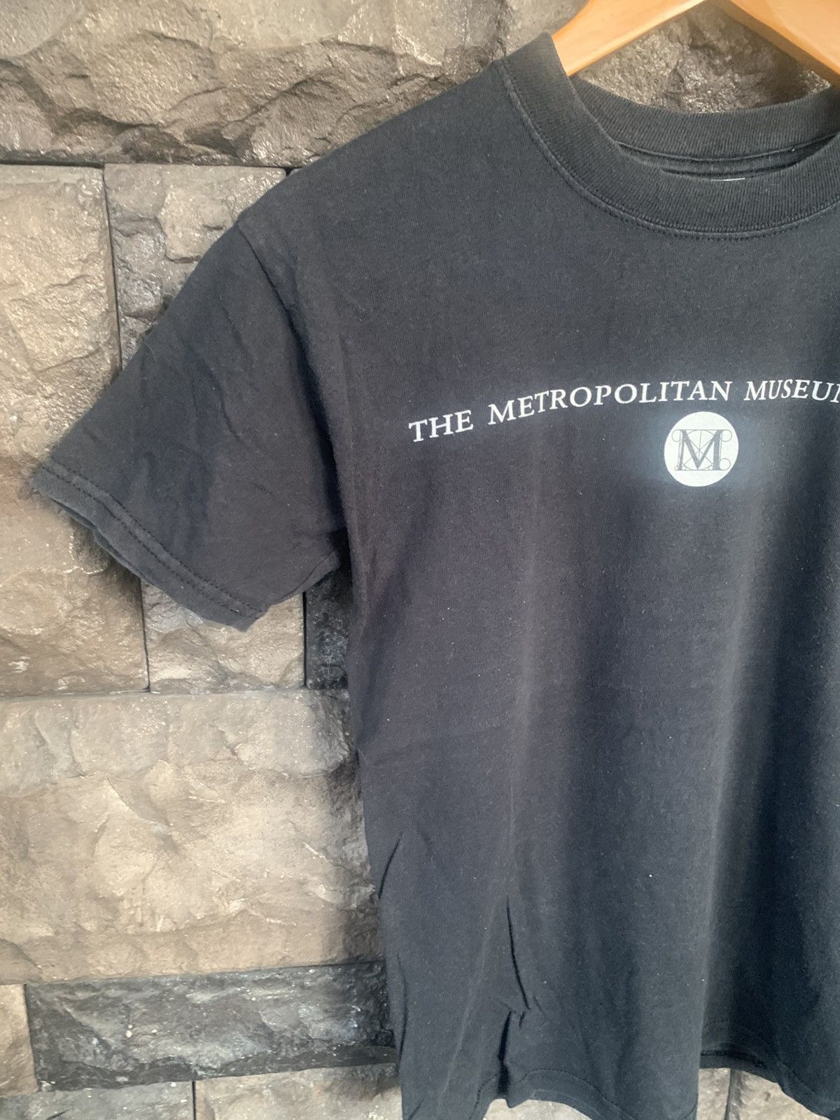 Vintage Vintage The Metropolitan Museum Of Art T shirt Size US S / EU 44-46 / 1 - 4 Thumbnail