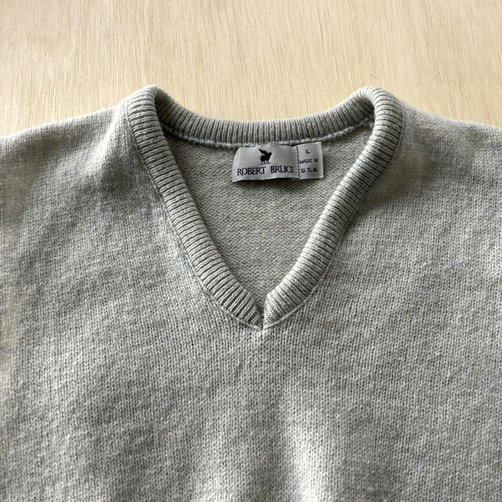 Vintage VINTAGE Robert Bruce Sweater Vest Mens L Gray V-Neck Knit Made USA 80s Size US L / EU 52-54 / 3 - 2 Thumbnail