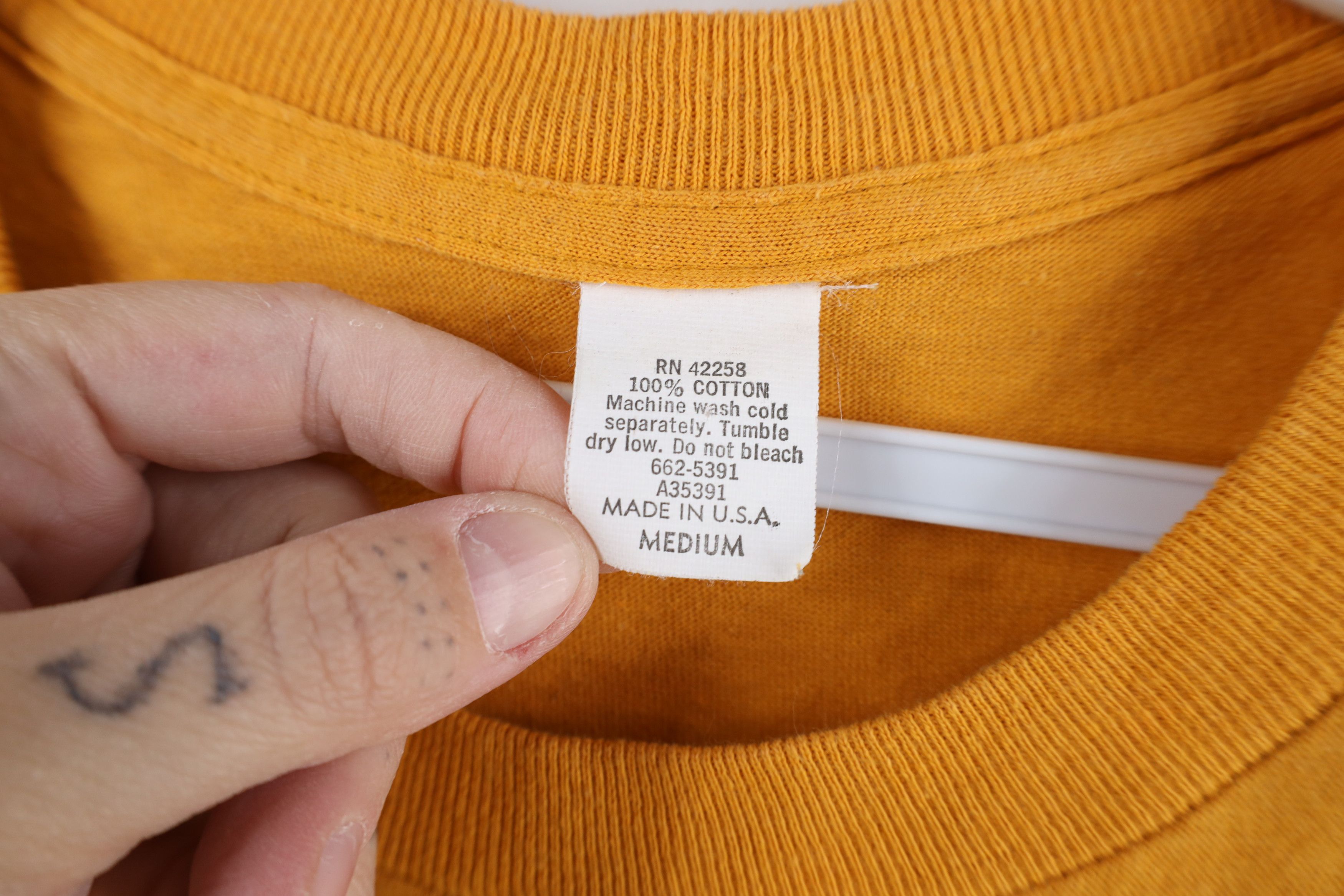 Vintage Vintage 70s Streetwear Blank Pocket T-Shirt Orange USA Size US M / EU 48-50 / 2 - 9 Thumbnail