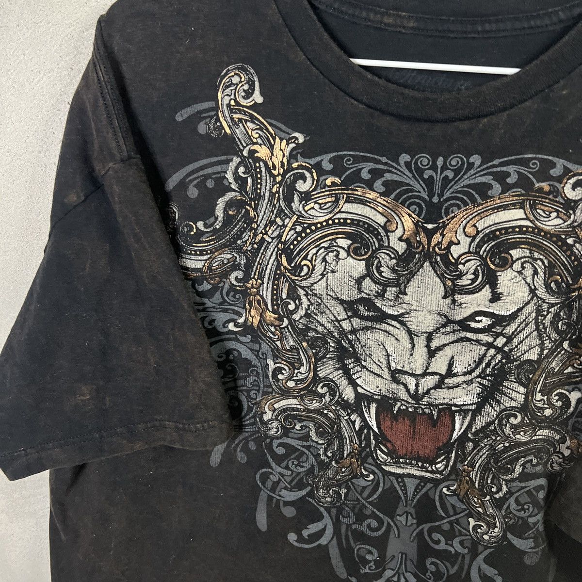 Affliction × Vintage VTG crazy y2k Cyberpunk Affliction Style Tiger Shirt Size US XL / EU 56 / 4 - 4 Thumbnail