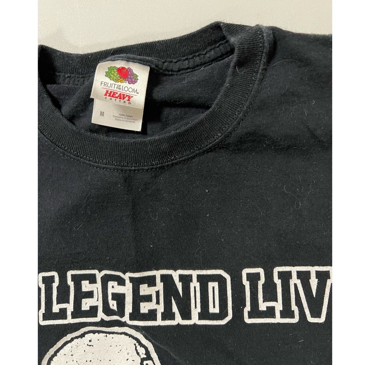 Fruit Of The Loom ‘The Legend Lives: So What You Drinking?’ T-Shirt Tee Size M Size US M / EU 48-50 / 2 - 3 Thumbnail