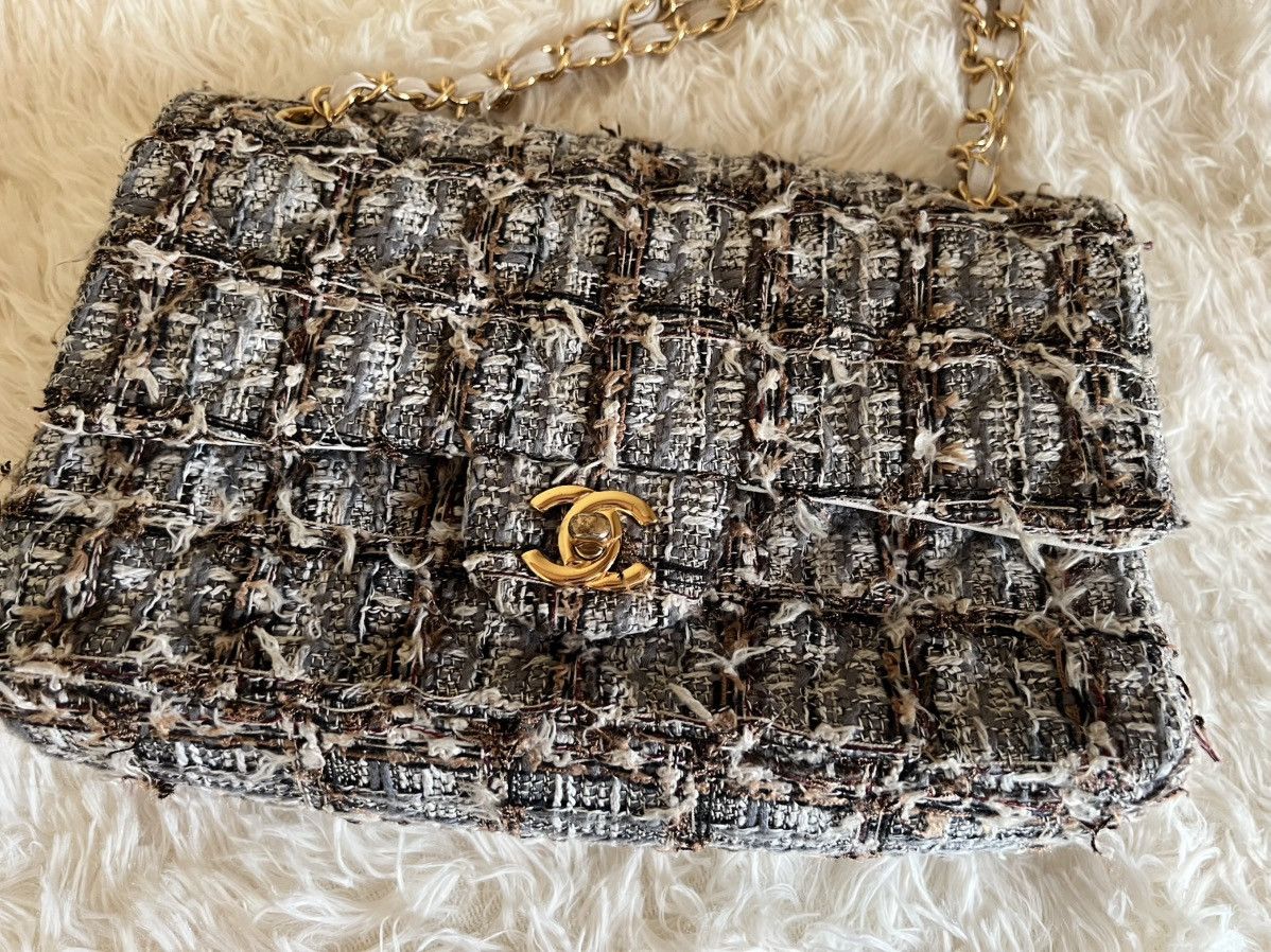 Shoulder Bag in Grey, Women's