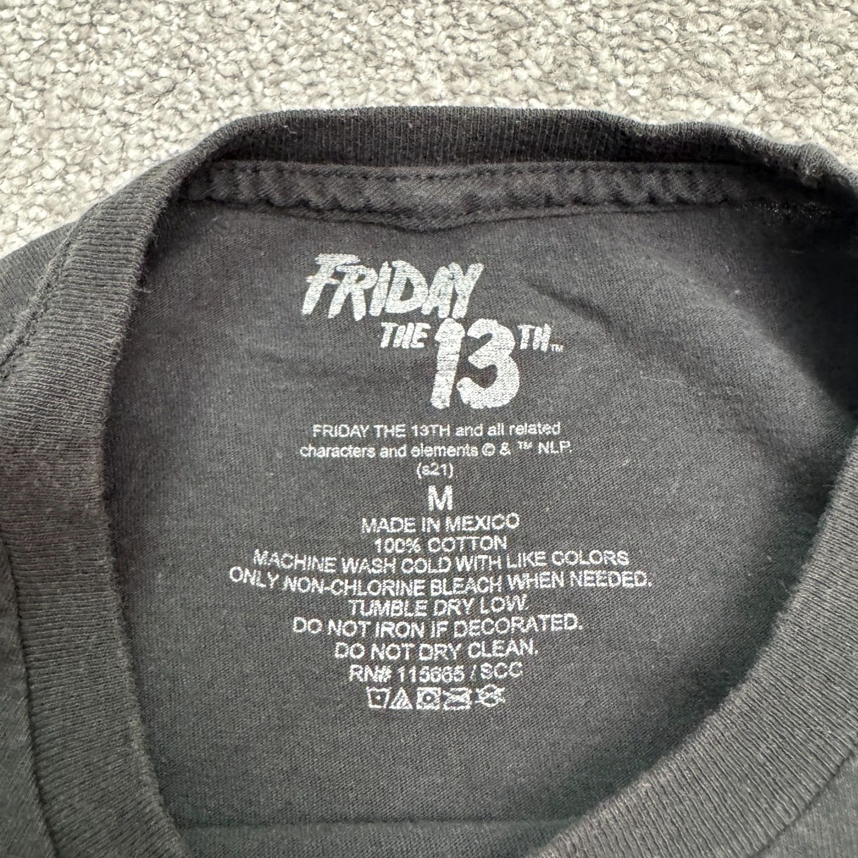 Vintage VINTAGE Friday The 13th Shirt Mens Medium Black Short Sleeve Crew Neck Graphic Tee Size US M / EU 48-50 / 2 - 5 Thumbnail