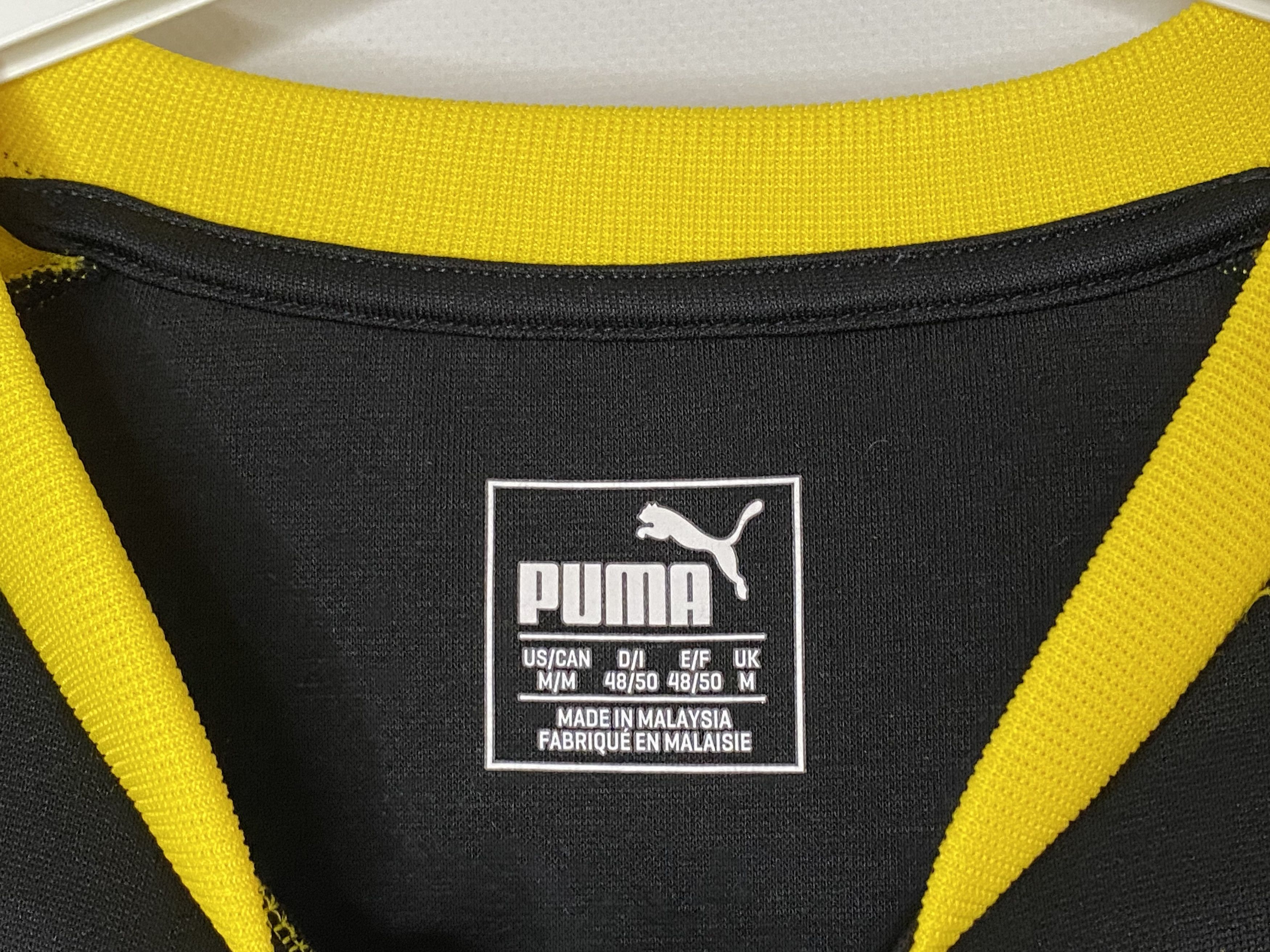 Vintage BORUSSIA DORTMUND 2018 TRAINING HOME FOOTBALL SHIRT SOCCER Size US S / EU 44-46 / 1 - 4 Thumbnail