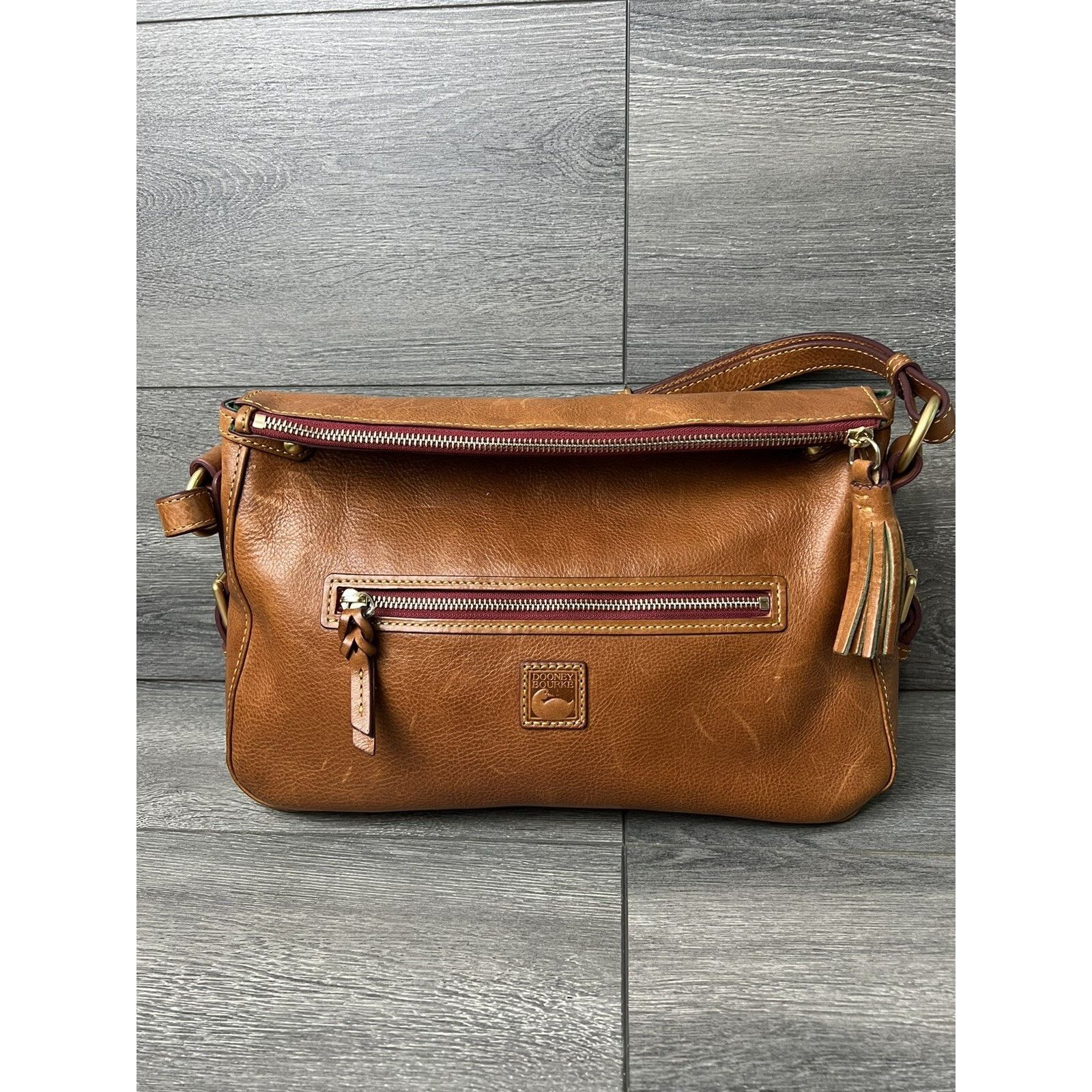 Dooney & Bourke Dooney & Bourke Eas/Wes Zip Sac natura color satchel A459964 Size ONE SIZE - 2 Thumbnail