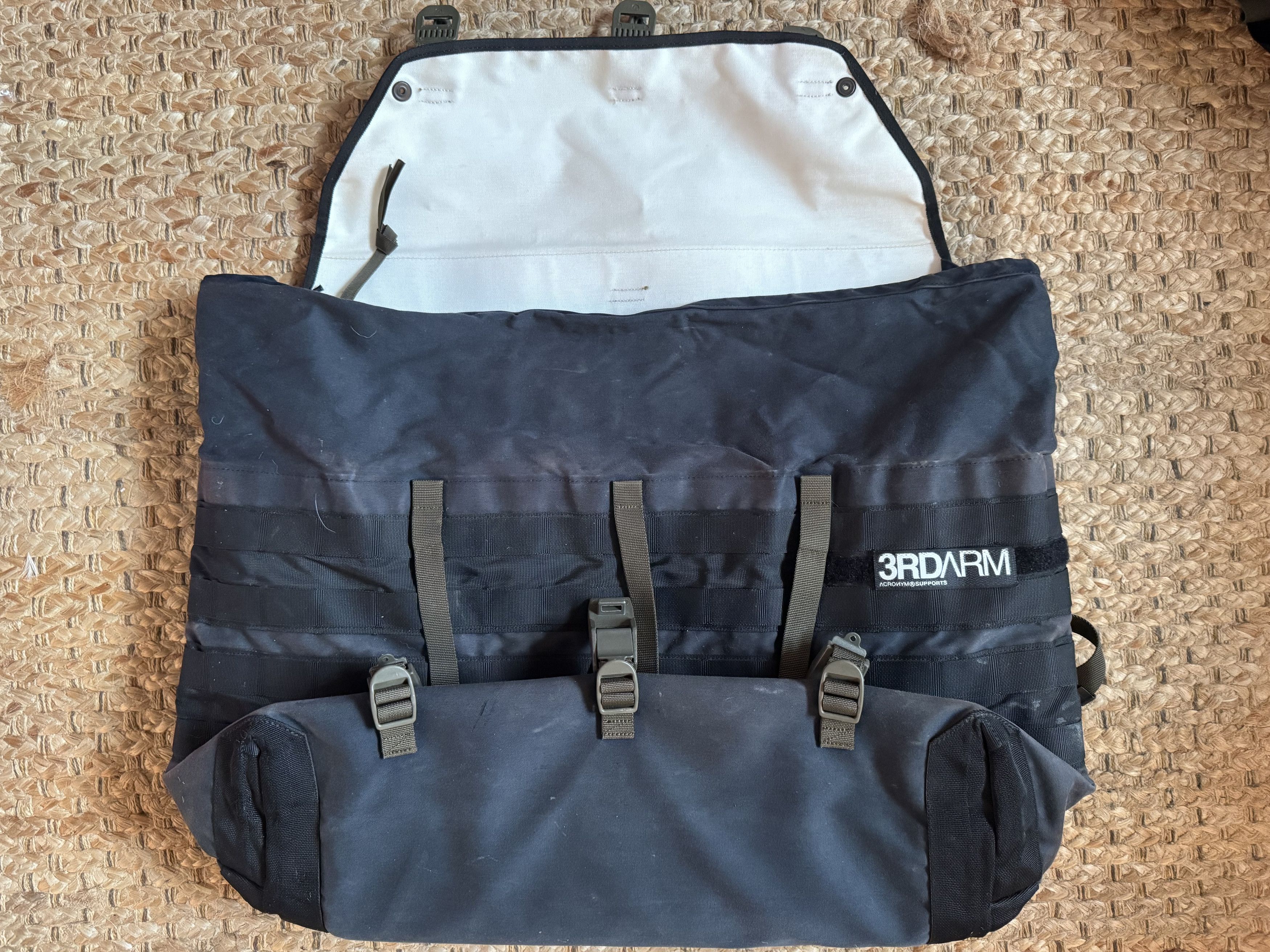 Acronym Acronym 3A-3TS Third Arm Bag | Grailed