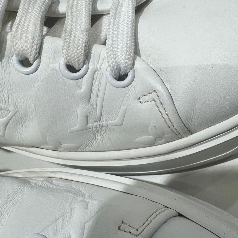 Louis Vuitton Louis Vuitton White Leather Low-Top Sneakers - Size US 8 / IT 38 - 6 Thumbnail