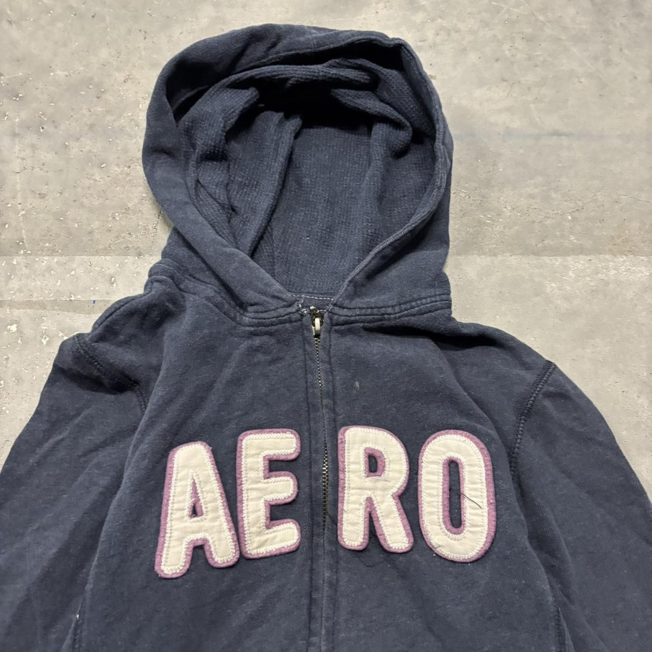 Aeropostale × Vintage Crazy Vintage Y2K/2000s Cute Navy Blue Aeropostale Aero Spellout Zip Up Hoodie! Size XS / US 0-2 / IT 36-38 - 2 Thumbnail