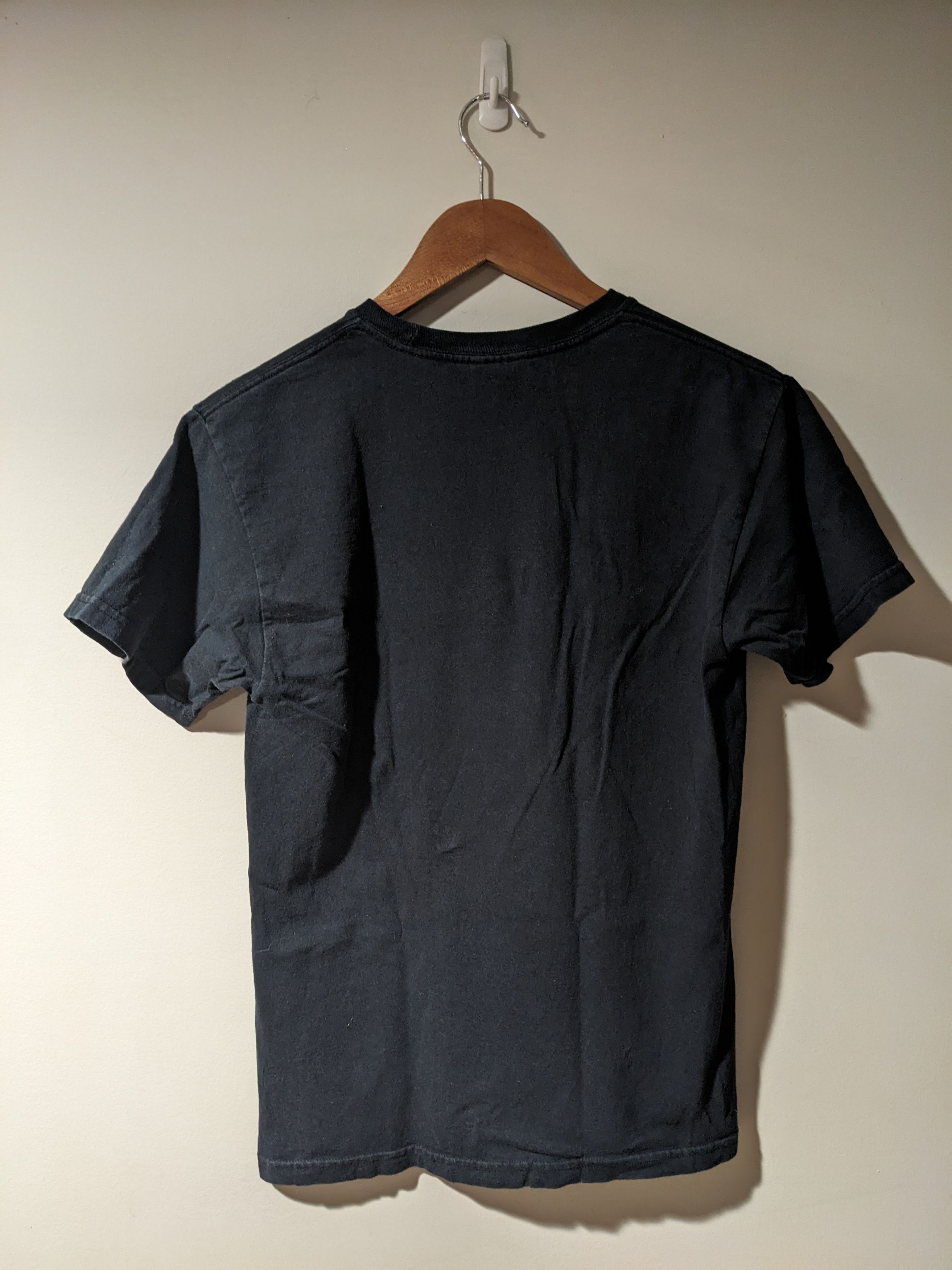Band Tees × Vintage Vintage Y2K Atreyu Orange County California Band T-Shirt Size US S / EU 44-46 / 1 - 4 Thumbnail