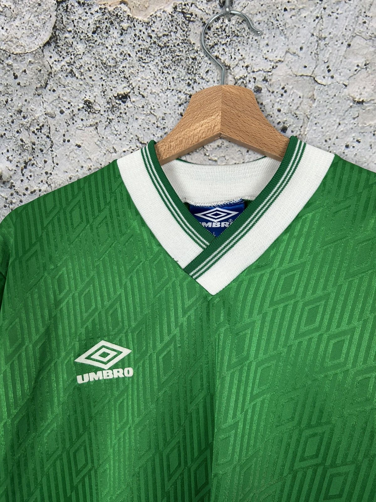 Umbro Vintage 90s Umbro Football Tee Soccer Jersey Retro Size US L / EU 52-54 / 3 - 3 Thumbnail