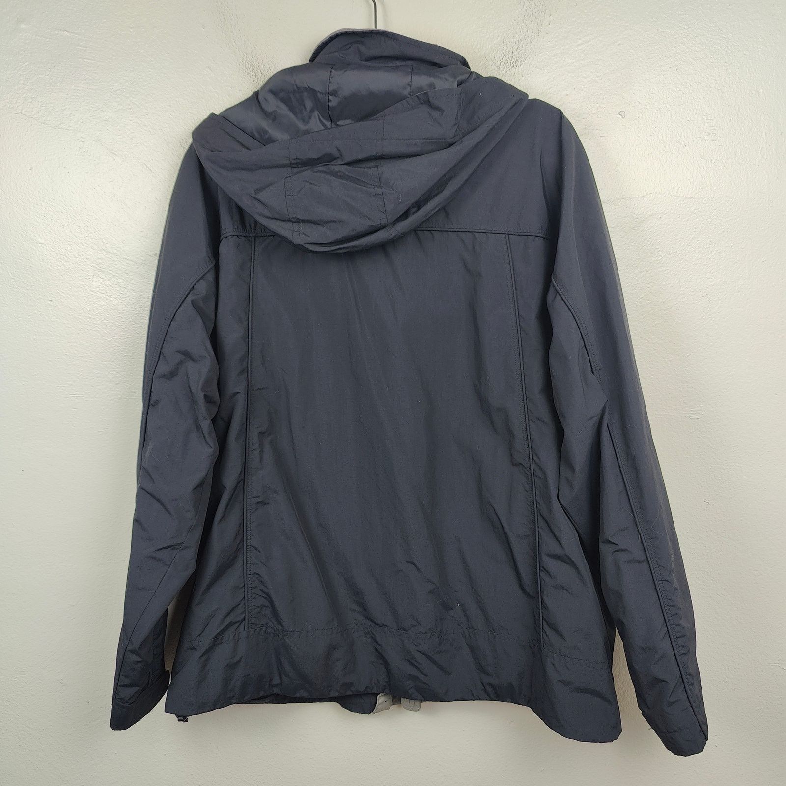 L.L. Bean LL Bean All Seasons Shell Jacket Mens Medium Navy Blue Size US M / EU 48-50 / 2 - 5 Thumbnail