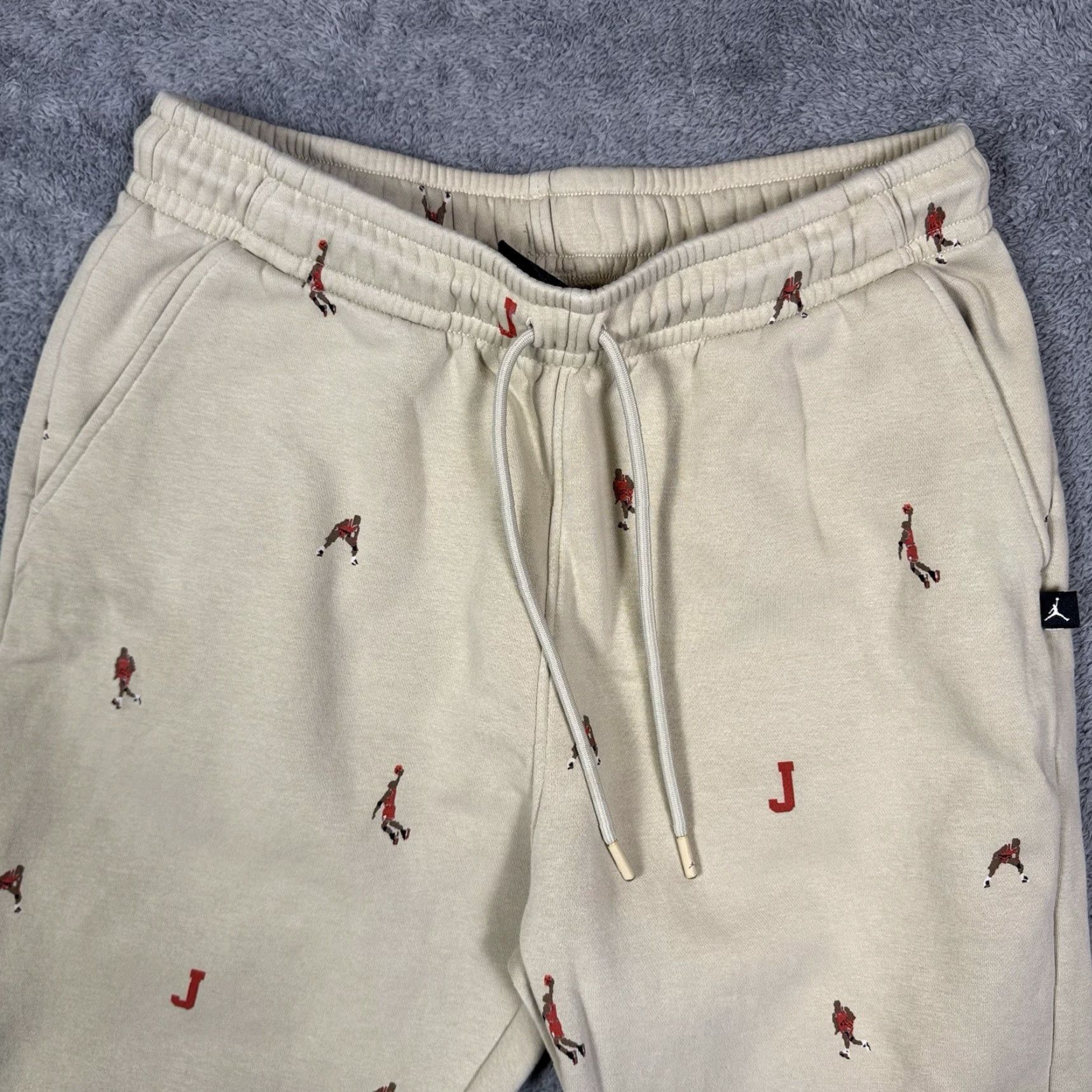 Jordan Brand Air Jordan Sweatpants Men's L Fleece Pants All Over Print Jumpman AOP DV9390 Size US 33 - 2 Thumbnail