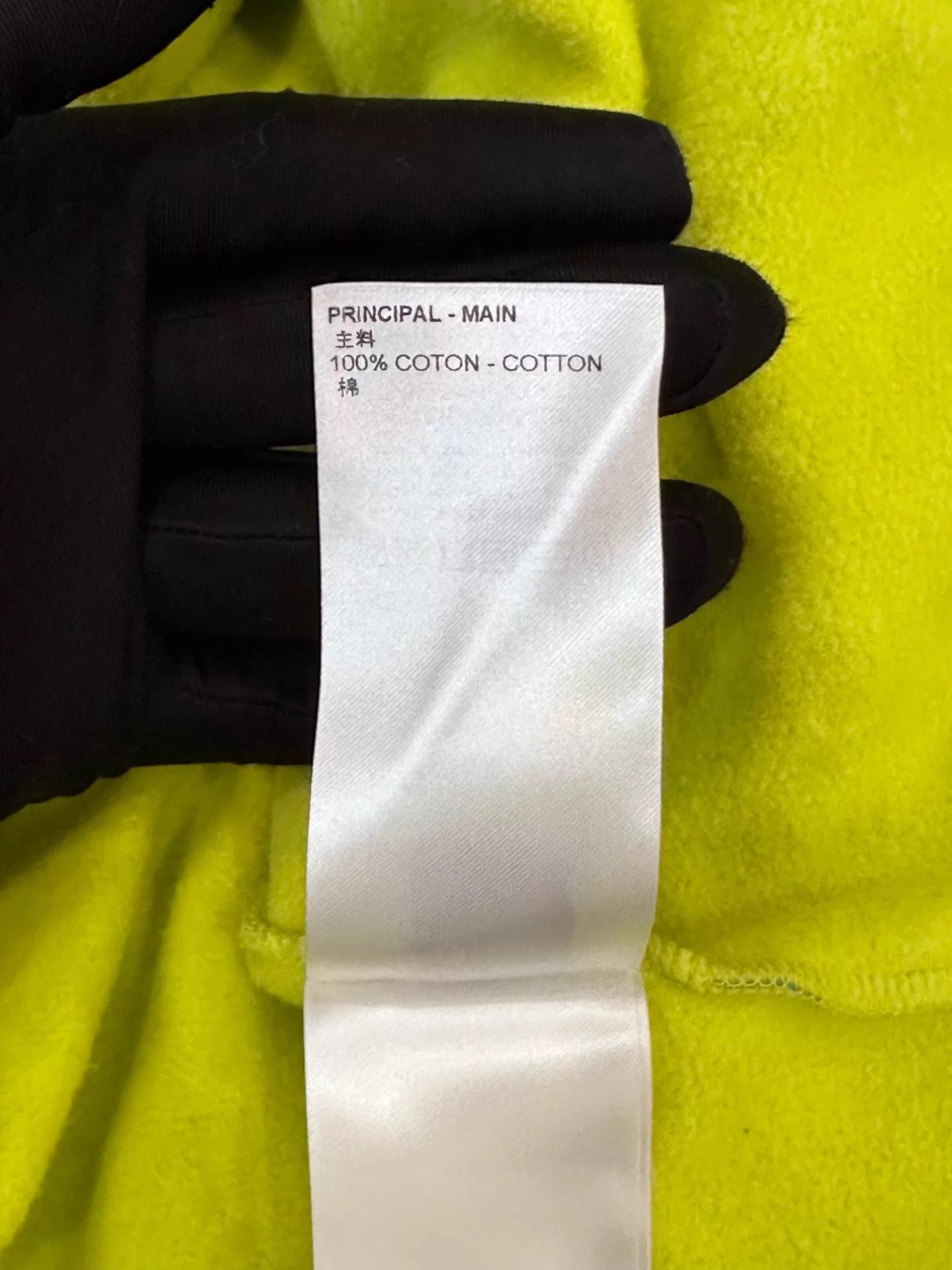 Louis Vuitton LV men's neon green LS M sweatshirt blue monogram all-over Size US M / EU 48-50 / 2 - 6 Thumbnail