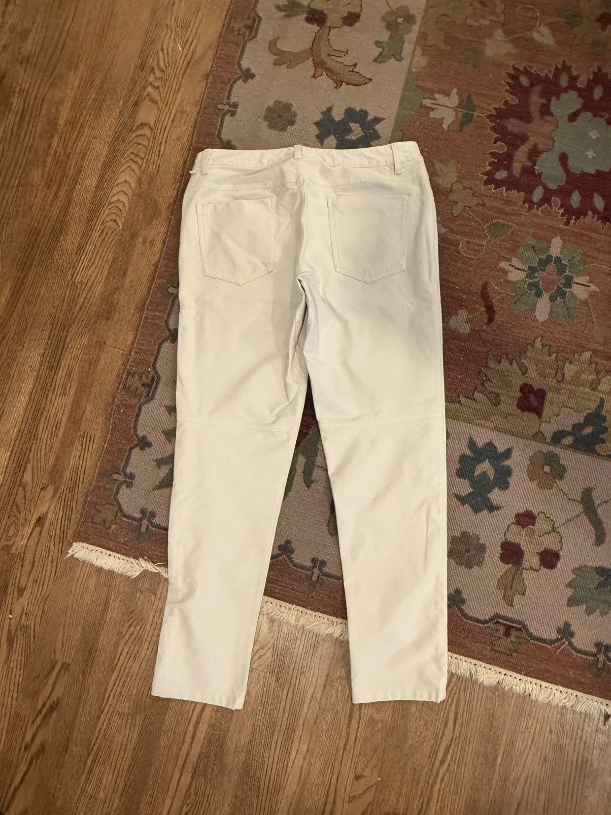 Lululemon Lululemon ABC Pant – Bone / Off-White – Men’s Size Large Size US 34 / EU 50 - 2 Thumbnail
