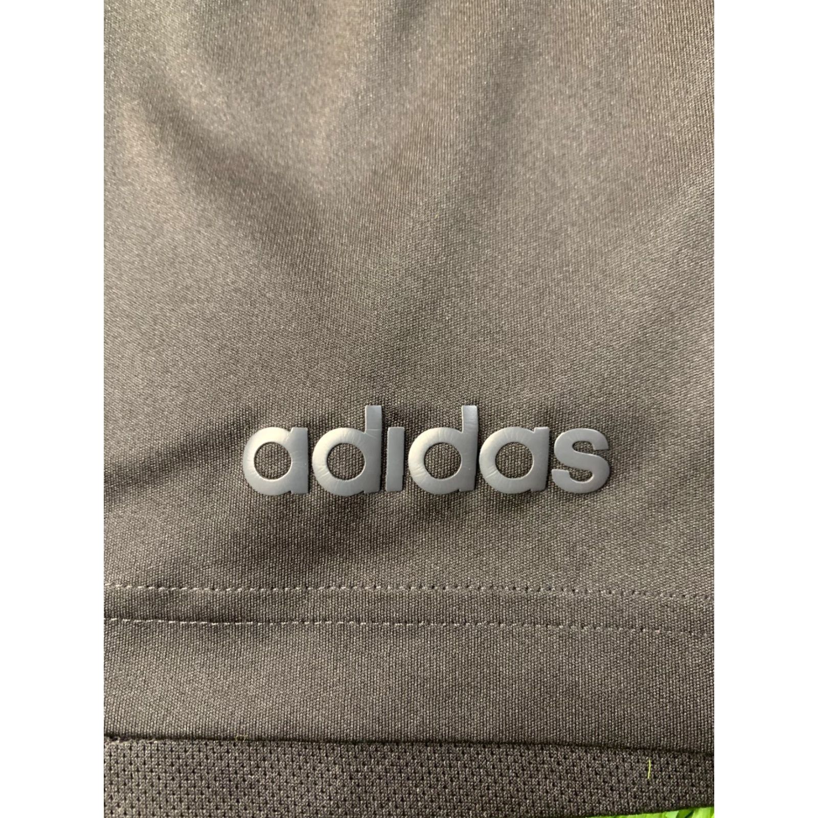 Adidas ADIDAS PERFORMANCE CLIMALITE 2019 MEN SPORT TRAINING SHORTS M Black Gray TRAINING Men Shorts 2019 Adidas Performance CLIMALITE Size US 31 - 2 Thumbnail