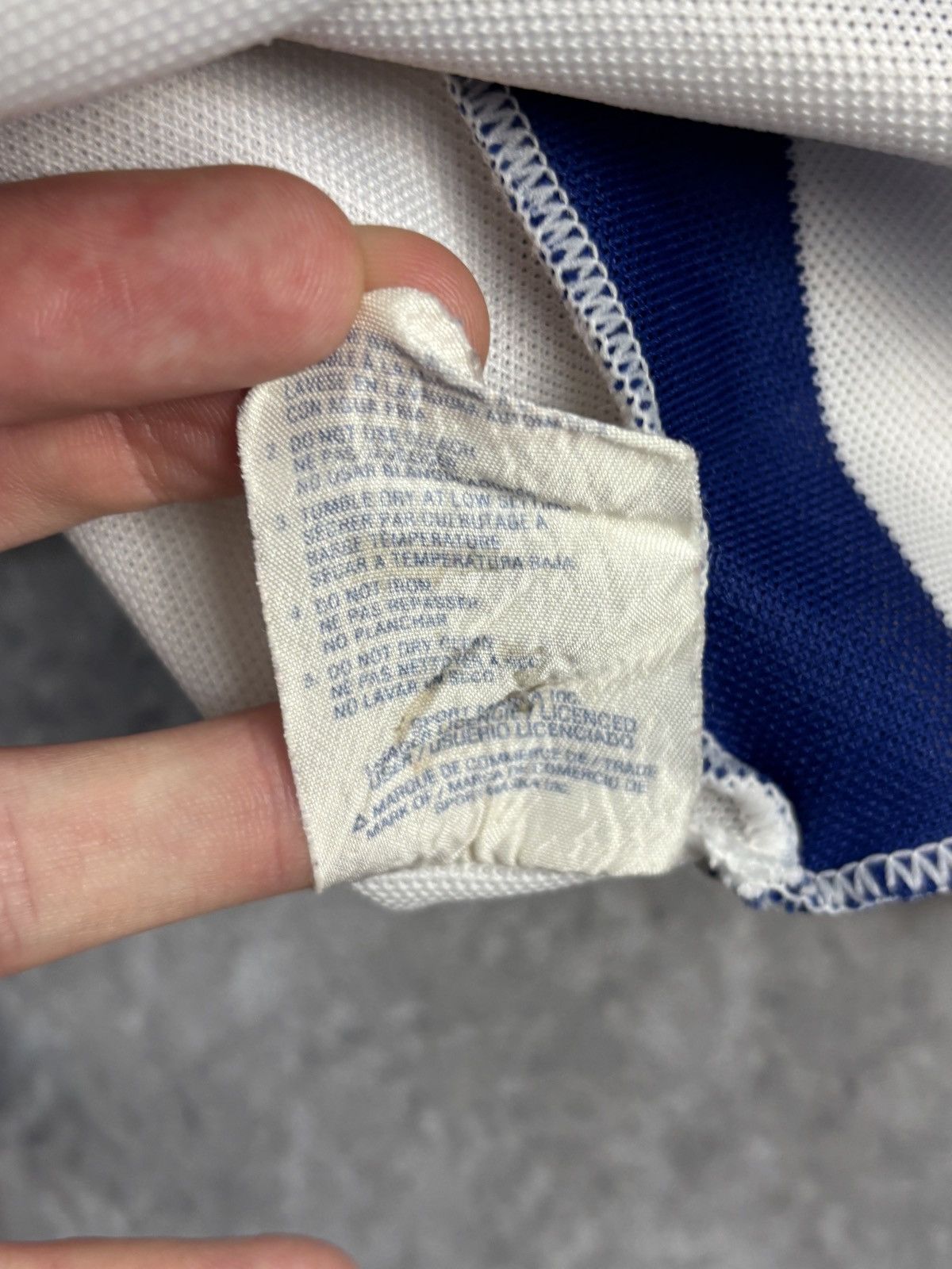 NHL Toronto Maple Leafs Vintage Hockey Jersey CCM Maska NHL TML Size US S / EU 44-46 / 1 - 5 Thumbnail