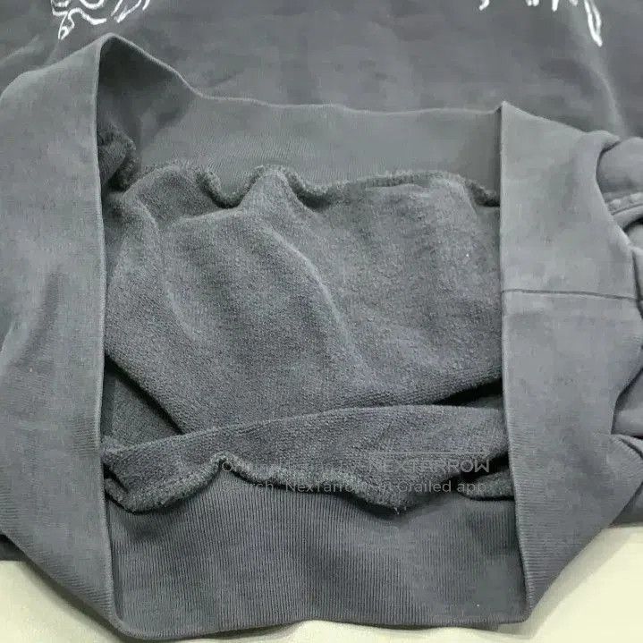 Balenciaga Balenciaga SS24 New Year Hooded Sweatshirt. Size US L / EU 52-54 / 3 - 5 Thumbnail