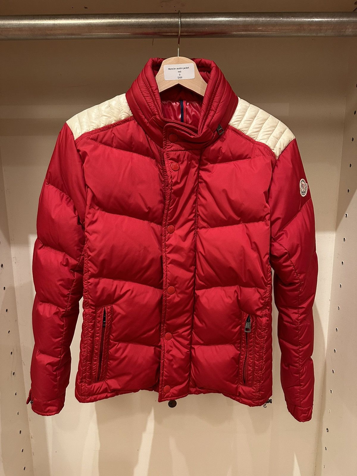 Moncler Moncler Austin down jacket Size US S / EU 44-46 / 1 - 1 Thumbnail