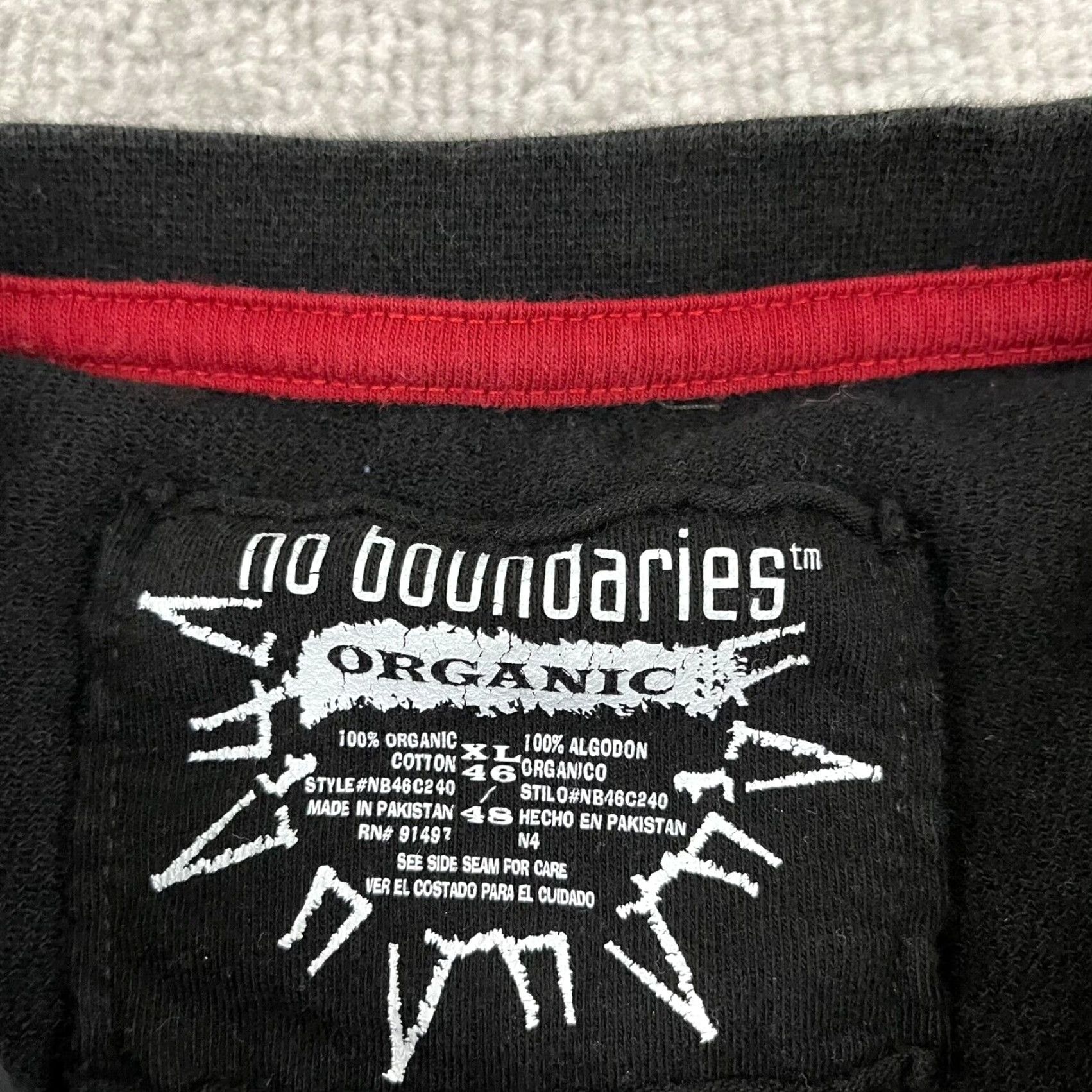 Vintage VINTAGE NO BOUNDARIES Shirt Mens XL Black Thermal Skater Rock N Roll Punk Graphic Y2K Size US XL / EU 56 / 4 - 3 Thumbnail