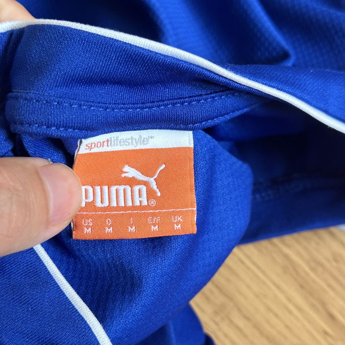 Puma × Vintage Puma Chesterfield 2014/2015 Home Soccer Jersey T-Shirt Size US M / EU 48-50 / 2 - 6 Thumbnail