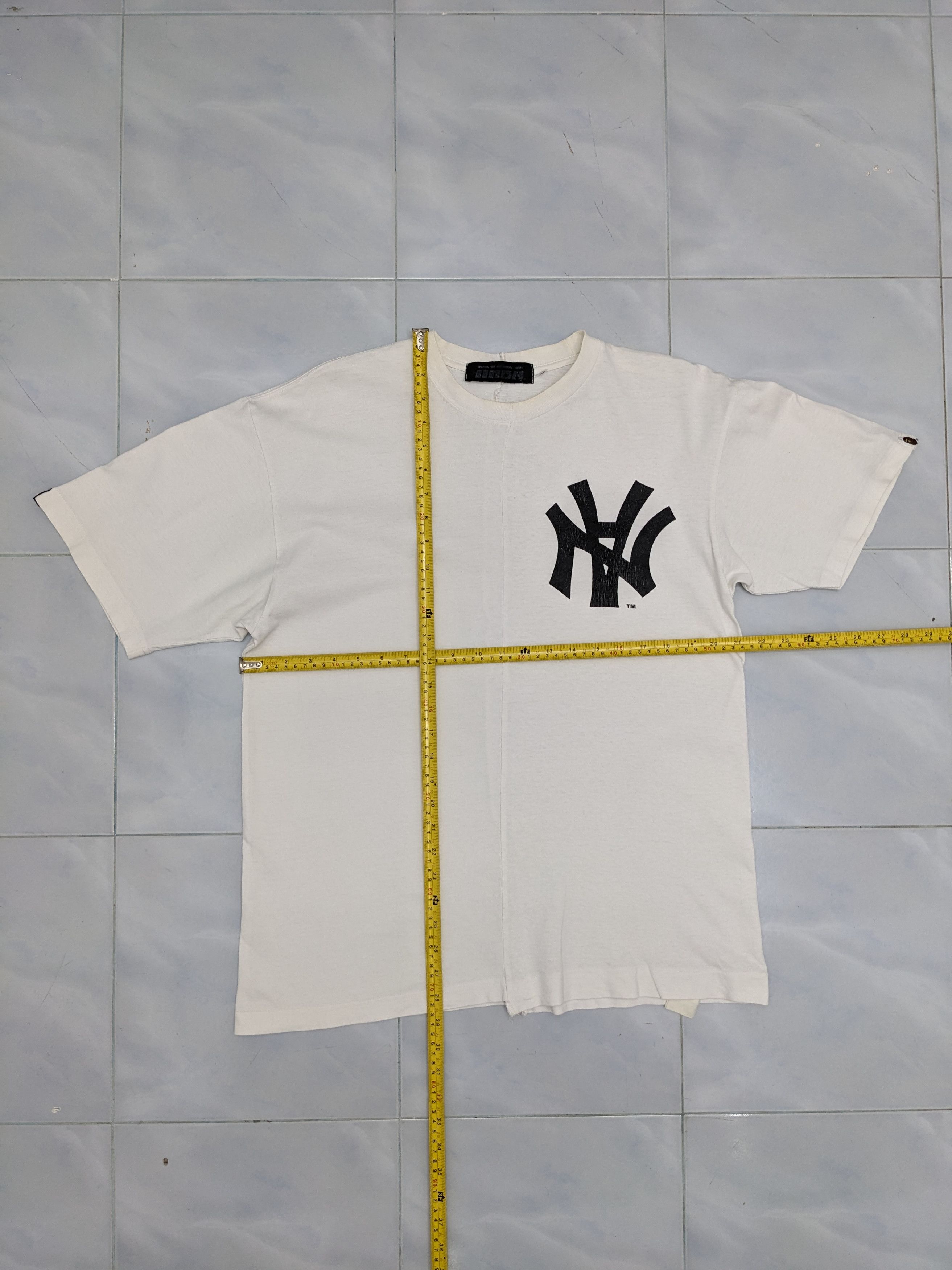 Bape × Neighborhood JAPANESE BRAND BAPE X NEIGHBORHOOD NEW YORK TSHIRT Size US L / EU 52-54 / 3 - 7 Thumbnail