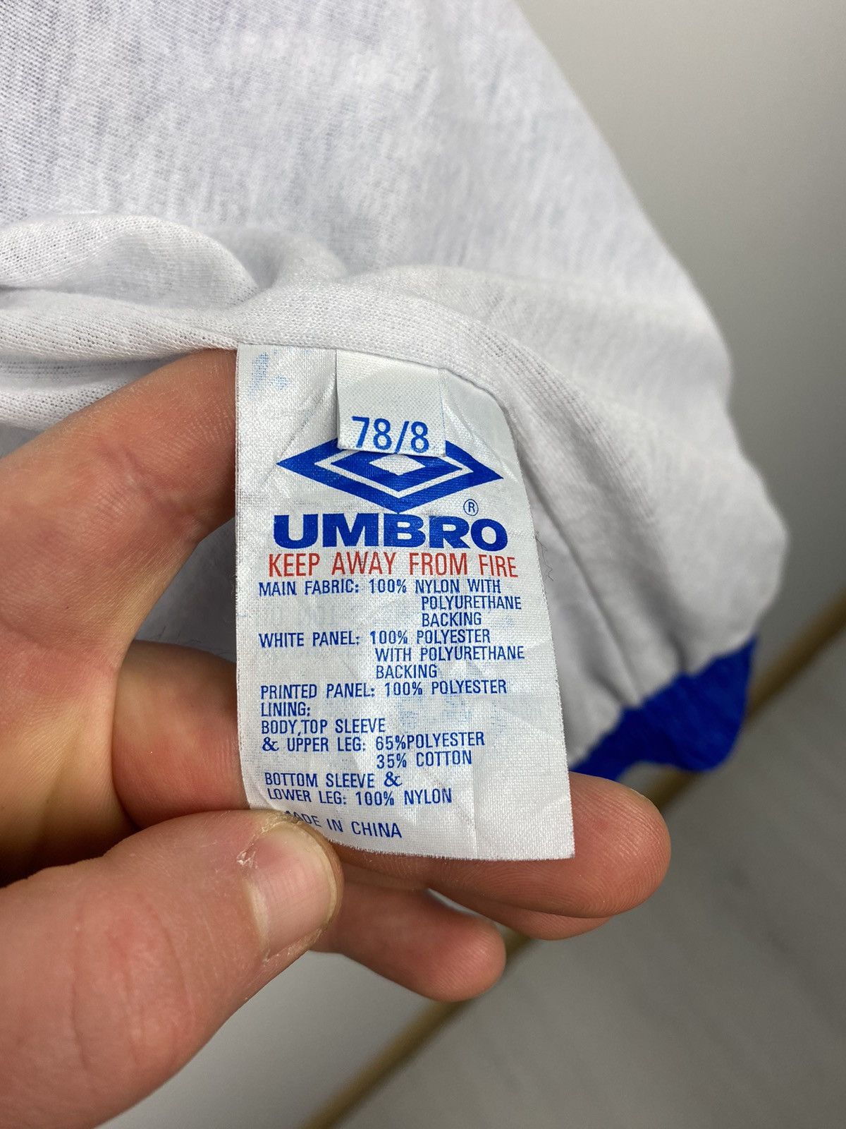 Umbro Vintage 90s Umbro Training Football Soccer Track Top Jacket Size US L / EU 52-54 / 3 - 12 Thumbnail