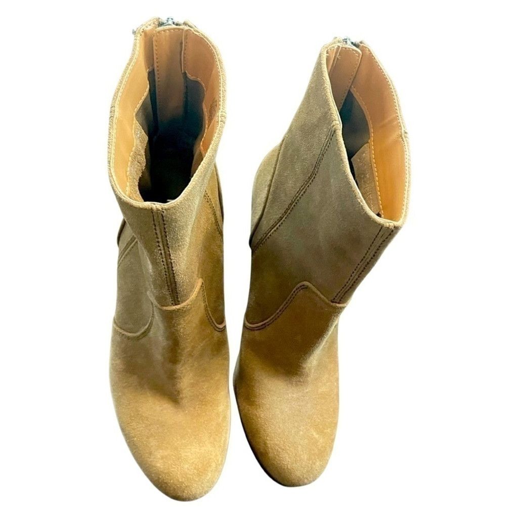 Nine West NWOT Nine West Tan Suede Platform Ankle Boots Size 8.5. Size US 8.5 / IT 38.5 - 8 Thumbnail