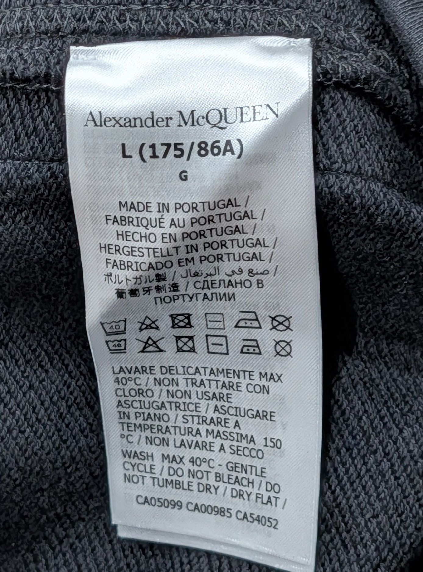 Alexander McQueen Alexander McQueen Selvedge Logo Tape Sweat Shorts Black L Size US 34 / EU 50 - 7 Thumbnail