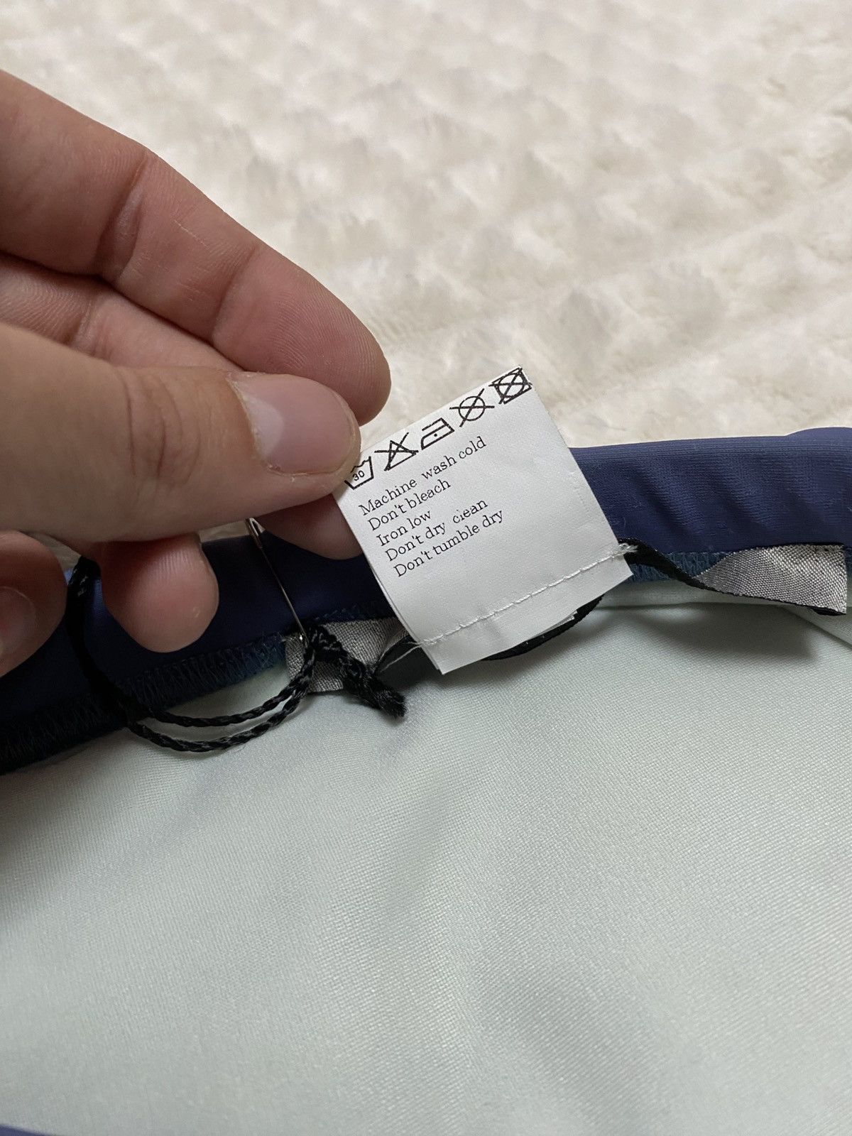 Givenchy Givenchy very rare summer swimming trunks Size US 34 / EU 50 - 6 Thumbnail