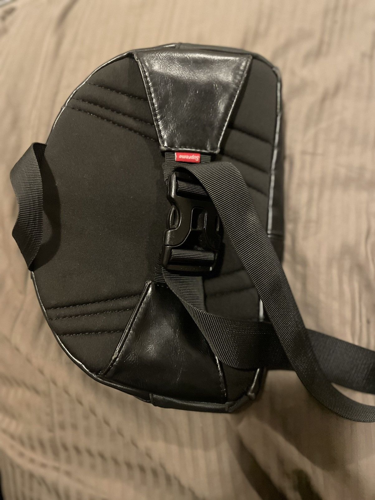Supreme × The North Face Supreme X North Face Leather Roo/Lumbar Bag Size ONE SIZE - 4 Thumbnail