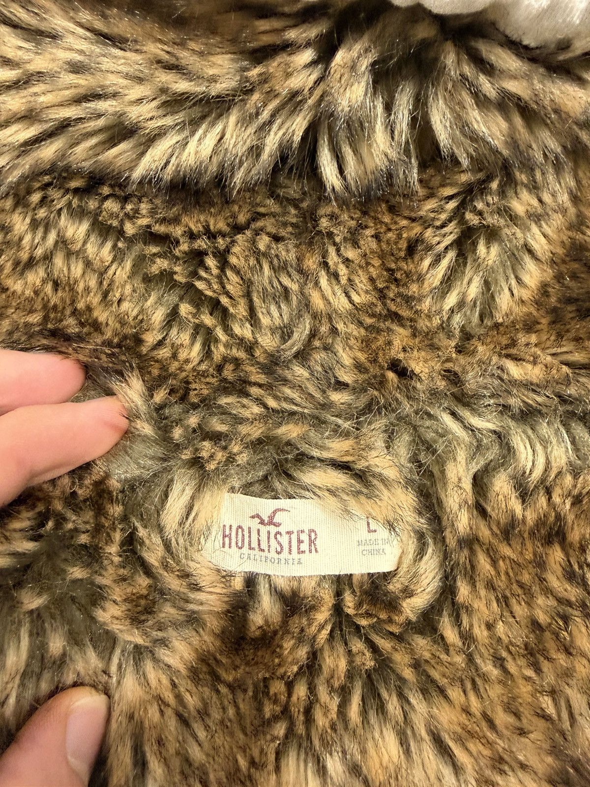 Hollister Streetwear Hollister Fur Zip Y2K Hoodie Size L / US 10 / IT 46 - 8 Thumbnail