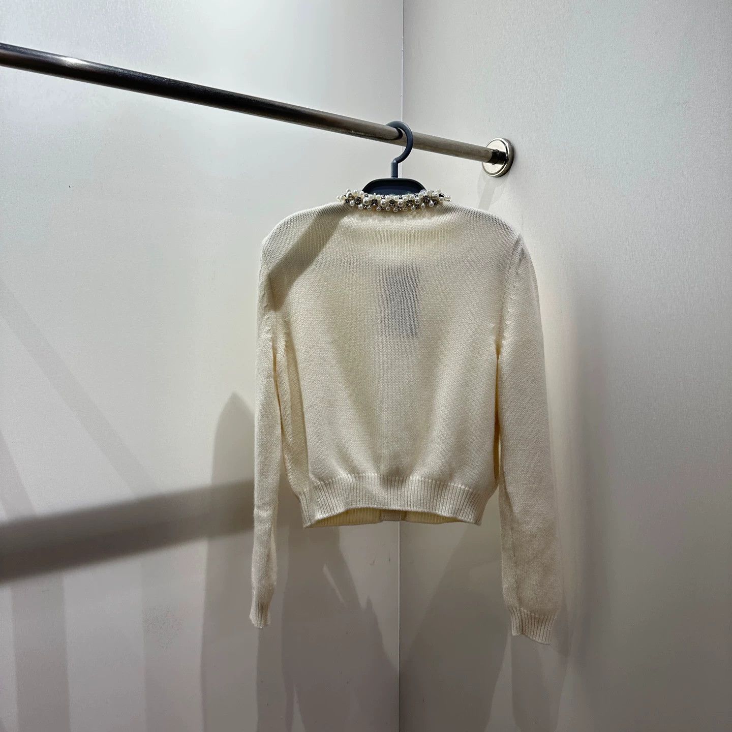 Miu Miu MIU MIU mar405 crystal pearl cashmere knit sweater 42 Size M / US 6-8 / IT 42-44 - 2 Thumbnail