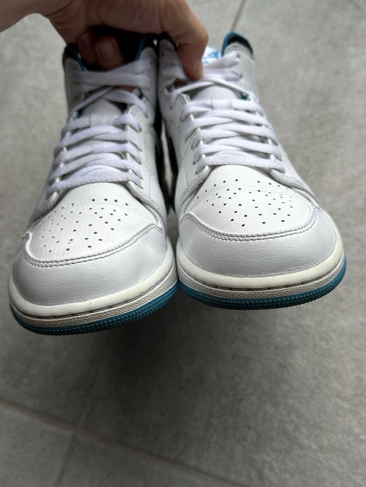 Nike Nike Air Jordan 1 Mid White Laser Mens Shoes Sneaker Rare Size US 8 / EU 41 - 7 Thumbnail