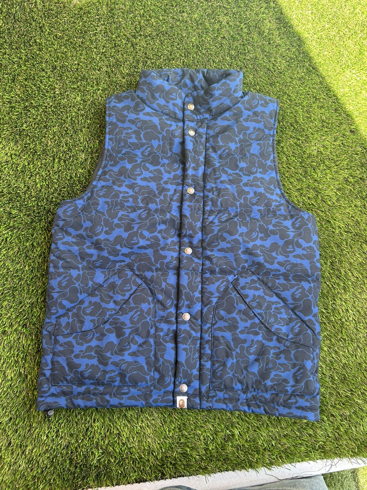 Bape BAPE Blue Camo Down Puffer Vest Size US L / EU 52-54 / 3 - 1 Thumbnail
