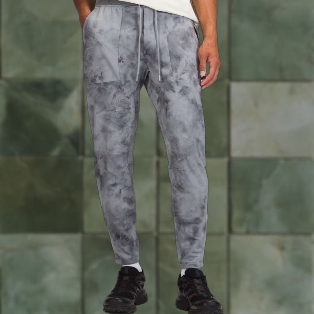 Lululemon Textured Tech Pants M Mens Gray Camouflage Jogger Slim Size Medium Tapered Drawstring Activewear