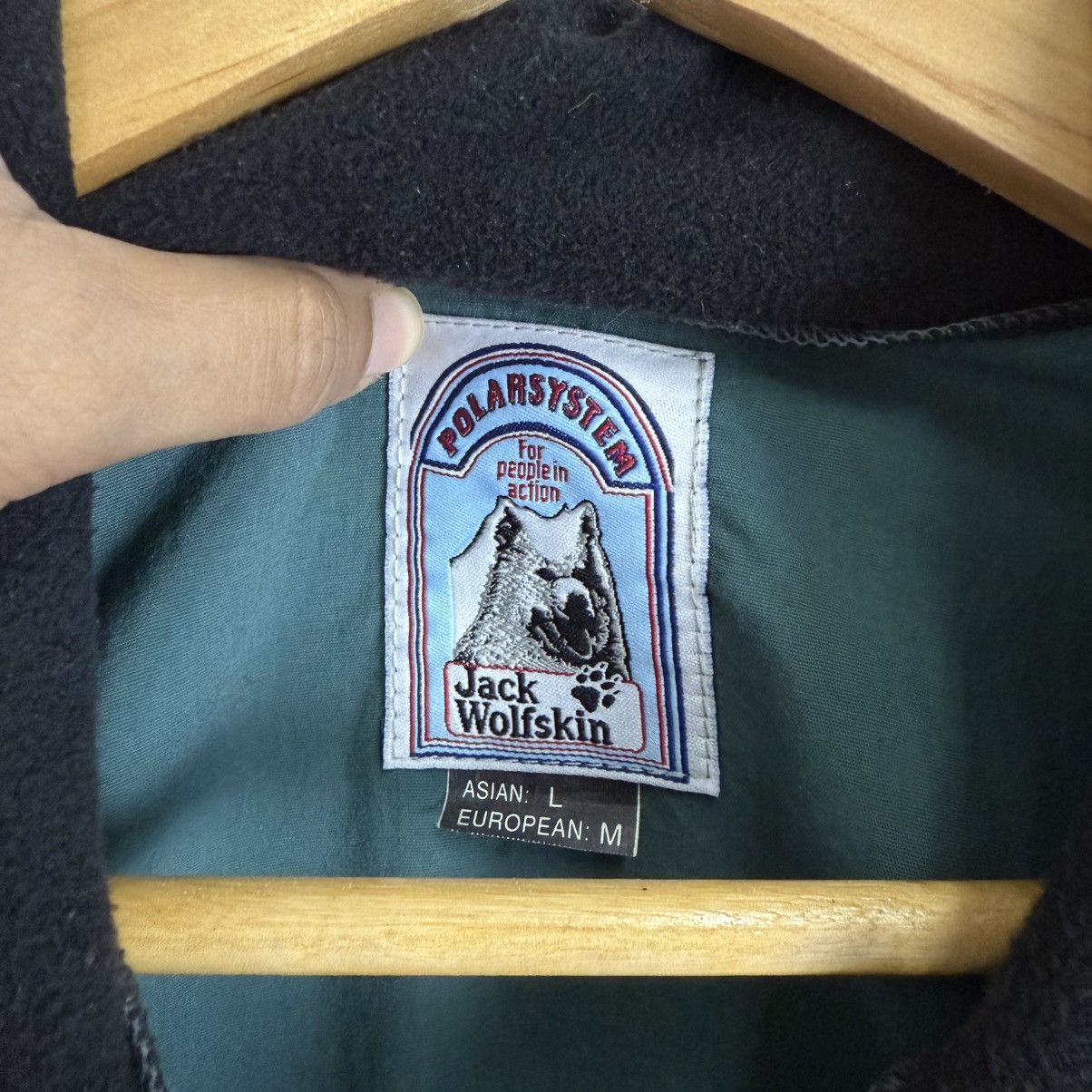 Jack Wolfskin Vintage Jack Wolfskin Light Jacket. Size US M / EU 48-50 / 2 - 5 Thumbnail