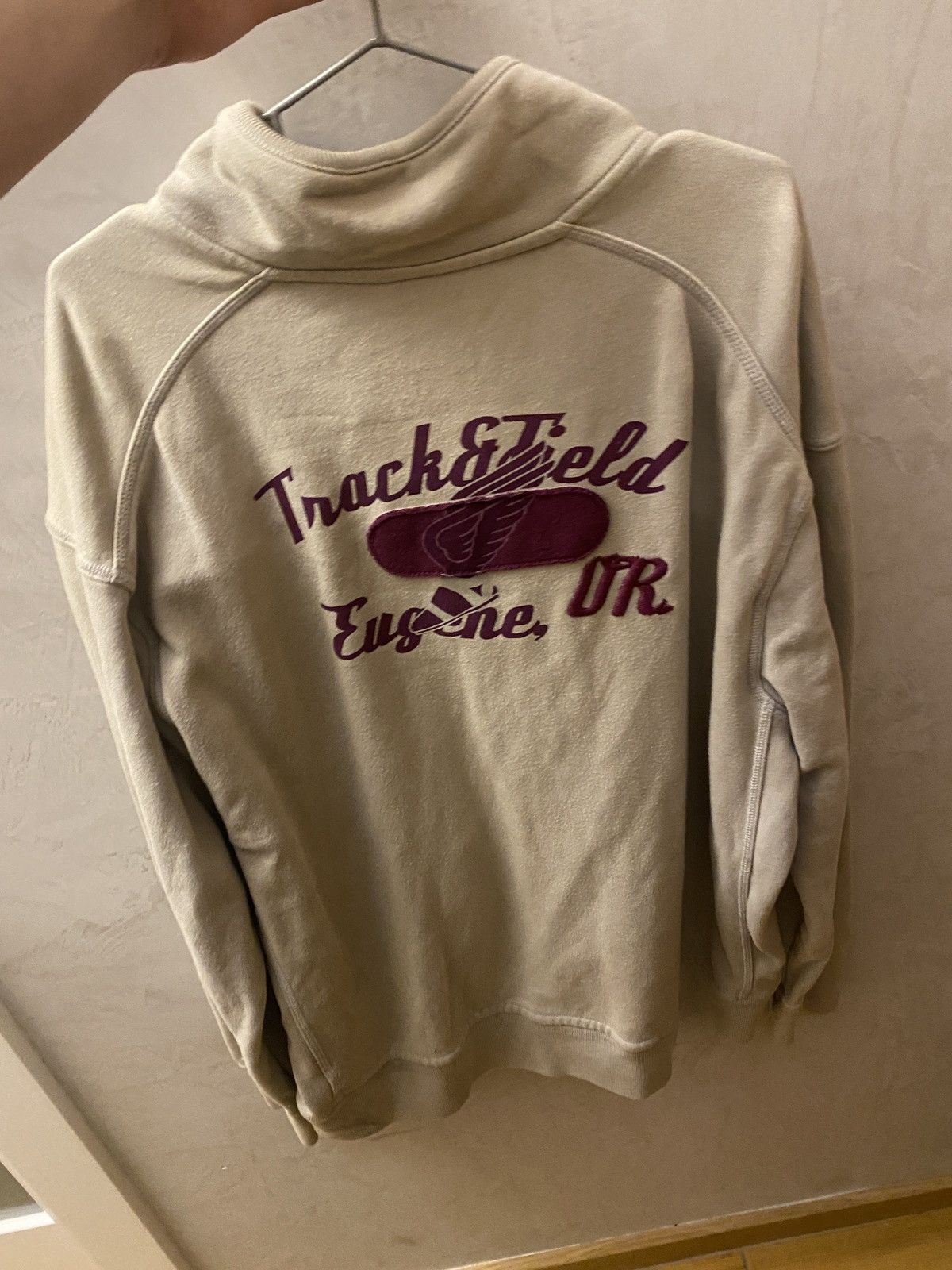 Nike Vintage nike track & field Eugene big logo sweatshirt Size US XXL / EU 58 / 5 - 3 Thumbnail