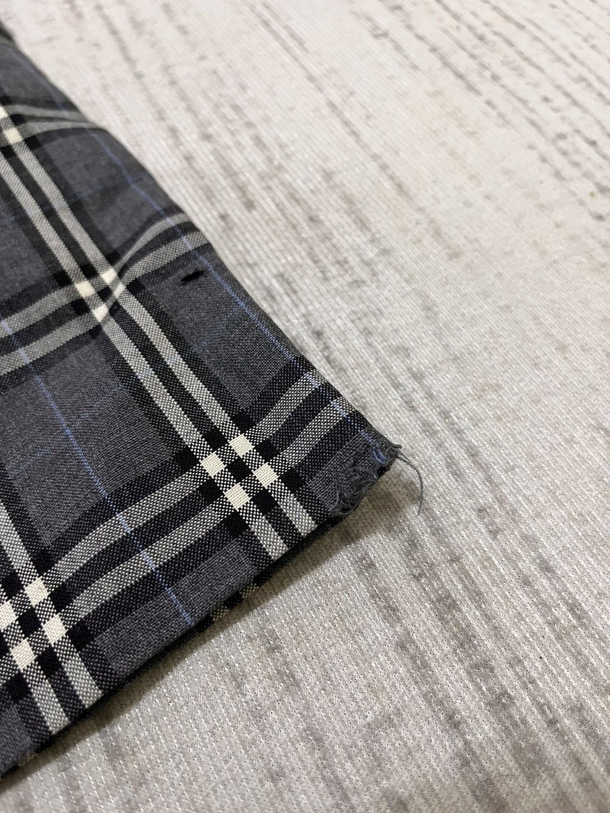 Burberry 80s burberry nova check pant Size US 30 / EU 46 - 8 Thumbnail
