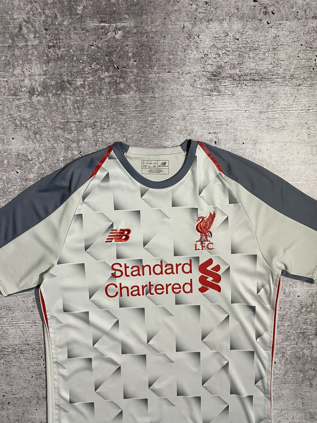New Balance New Balance Liverpool jersey Size US M / EU 48-50 / 2 - 4 Thumbnail