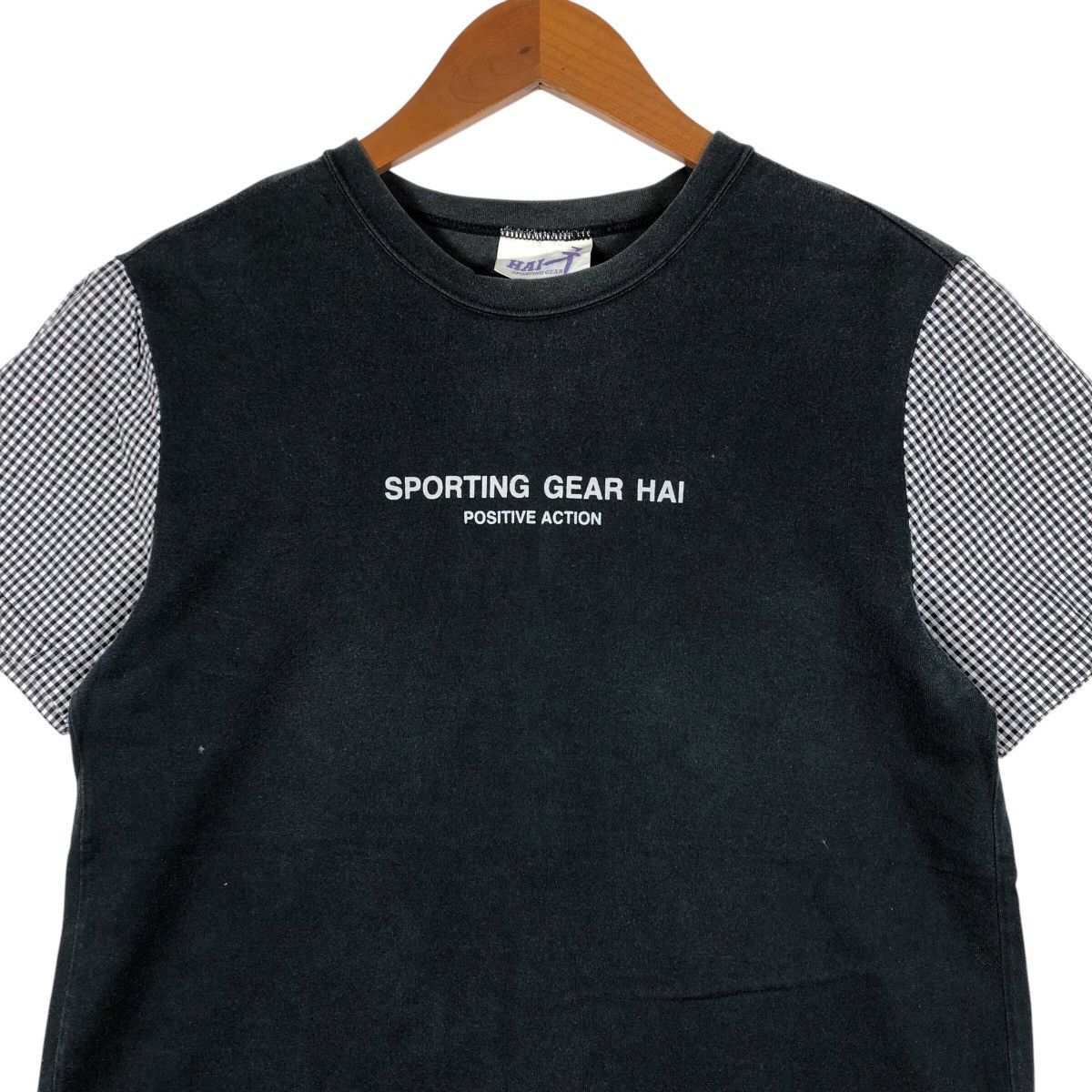 Hai Sporting Gear × Issey Miyake × Japanese Brand HAI SPORTING GEAR by Issey Miyake Nice Design T-Shirt Size US S / EU 44-46 / 1 - 3 Thumbnail