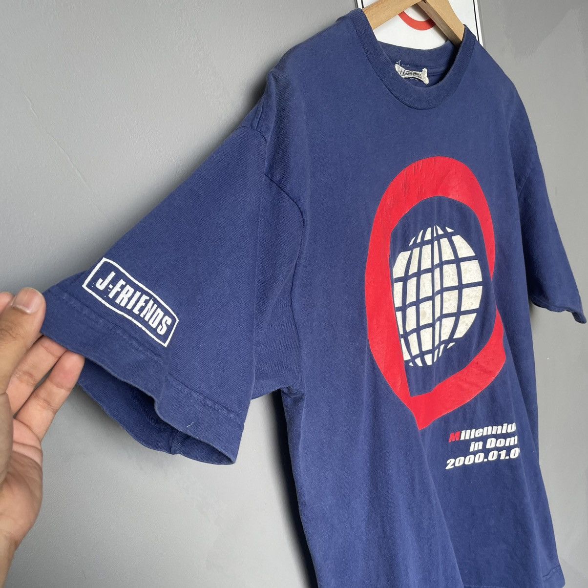 Vintage Vintage Y2K J Friends Japanese Boy Group Millennium in Dome Size US L / EU 52-54 / 3 - 4 Thumbnail