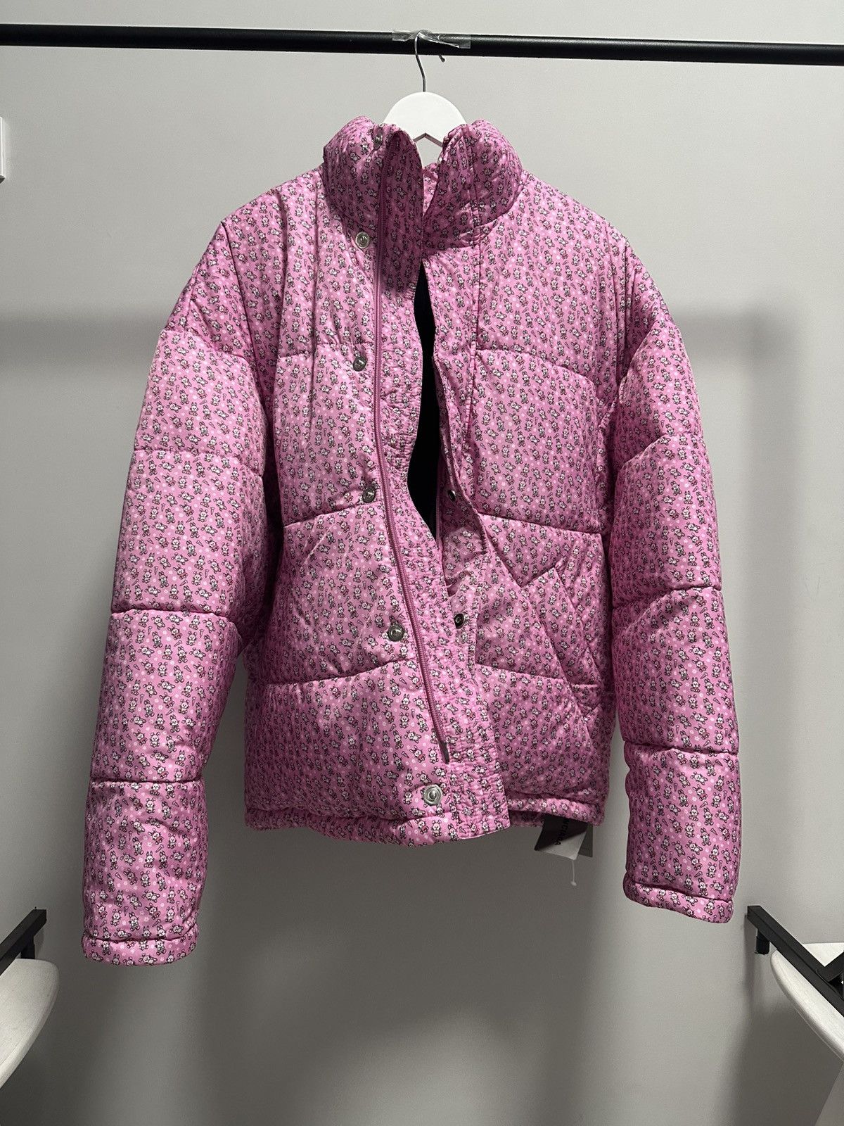 Balenciaga Balenciaga canceled lunar bunny new year 2023 puffer Size US M / EU 48-50 / 2 - 1 Thumbnail