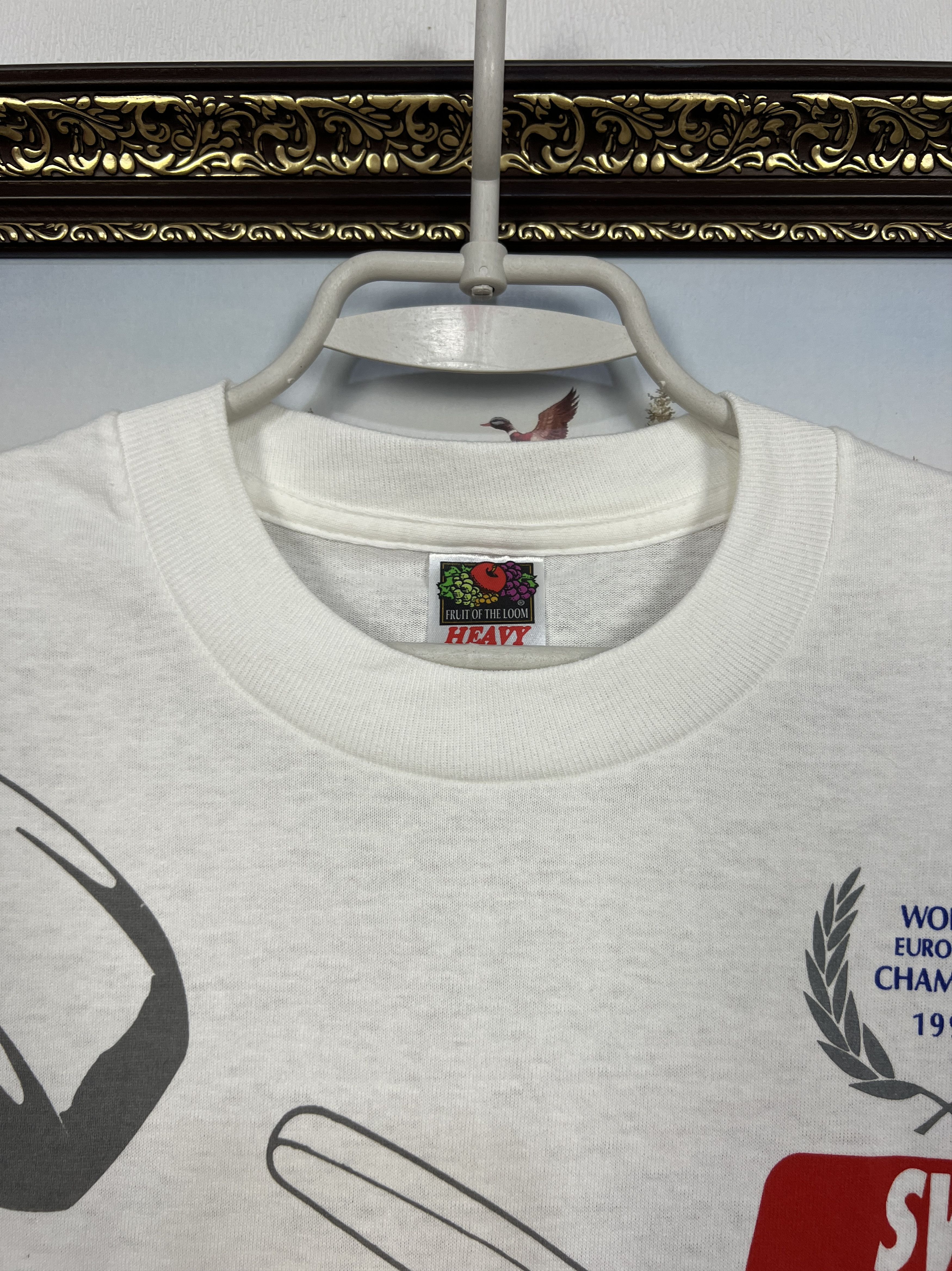 Vintage Vintage World European Champion Racing All Over Tee Shirt Size US L / EU 52-54 / 3 - 11 Thumbnail