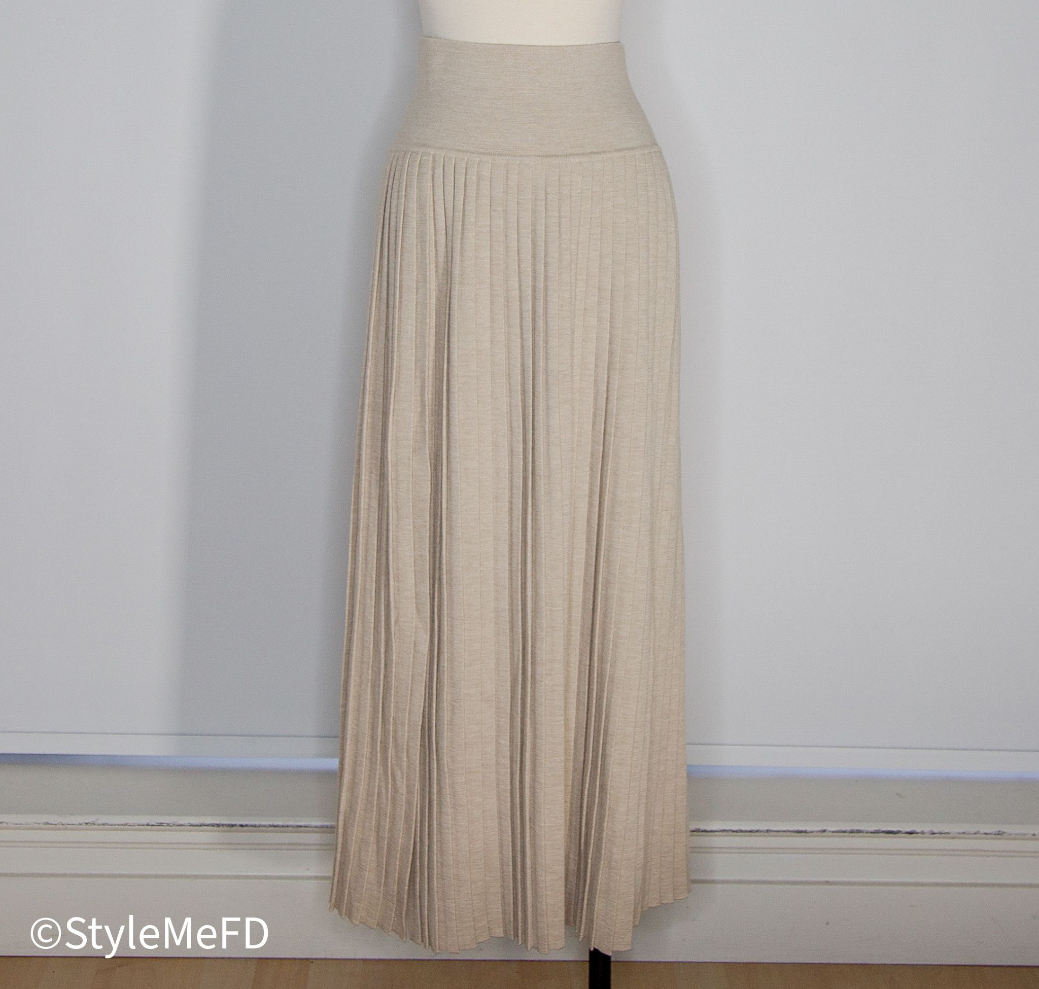 The Row The Row "Coraline" Beige Wool Blend Knit Skirt Size 31" - 1 Thumbnail