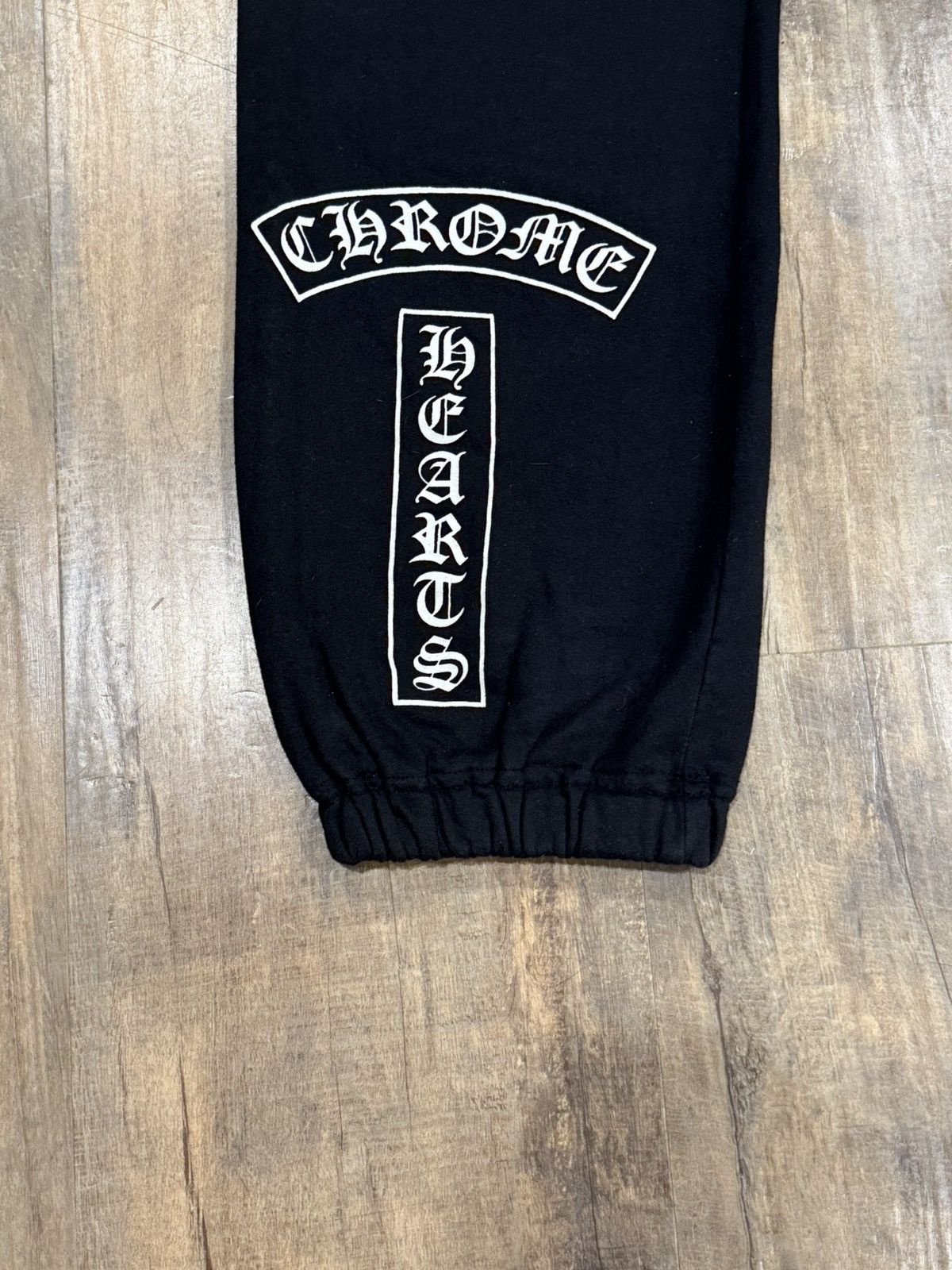 Chrome Hearts RARE Chrome Hearts Cross Scroll T Bar Fuck You Sweatpants Size US 34 / EU 50 - 6 Thumbnail