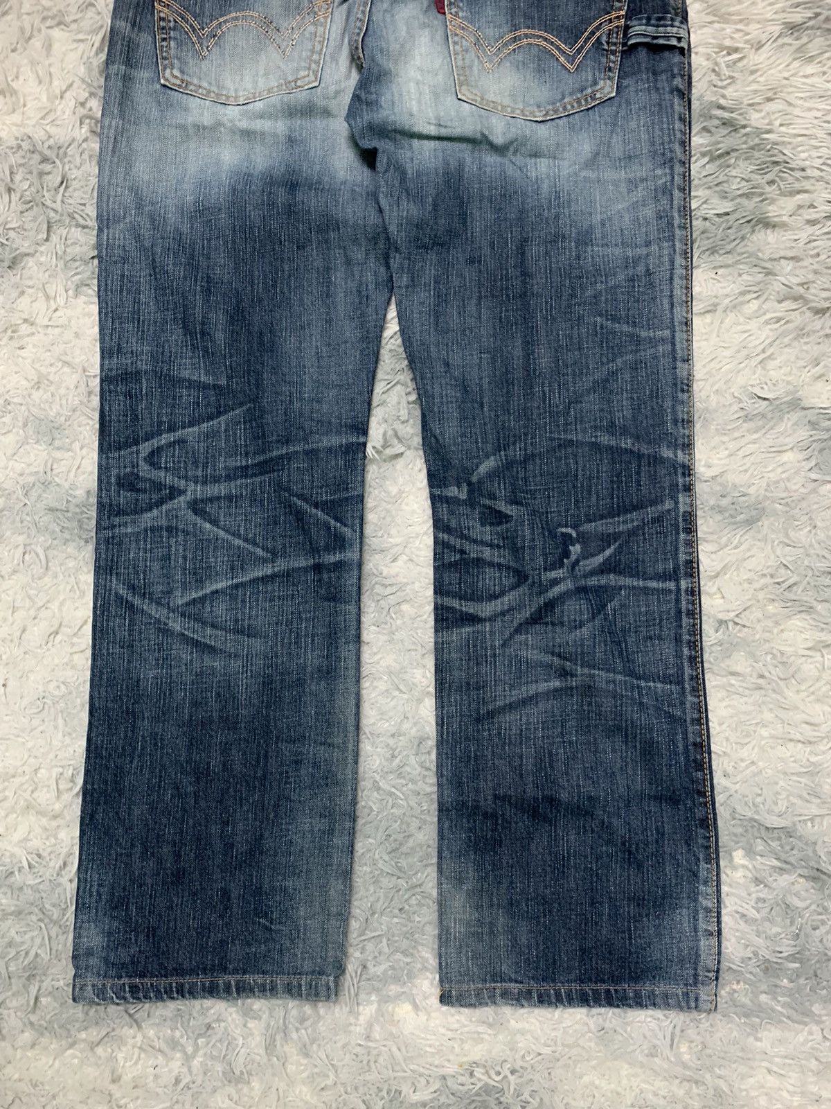 Edwin × Japanese Brand 90s EDWIN BLUE TRIP BAGGY STYLE DISTRESSED PANT Size US 36 / EU 52 - 9 Thumbnail