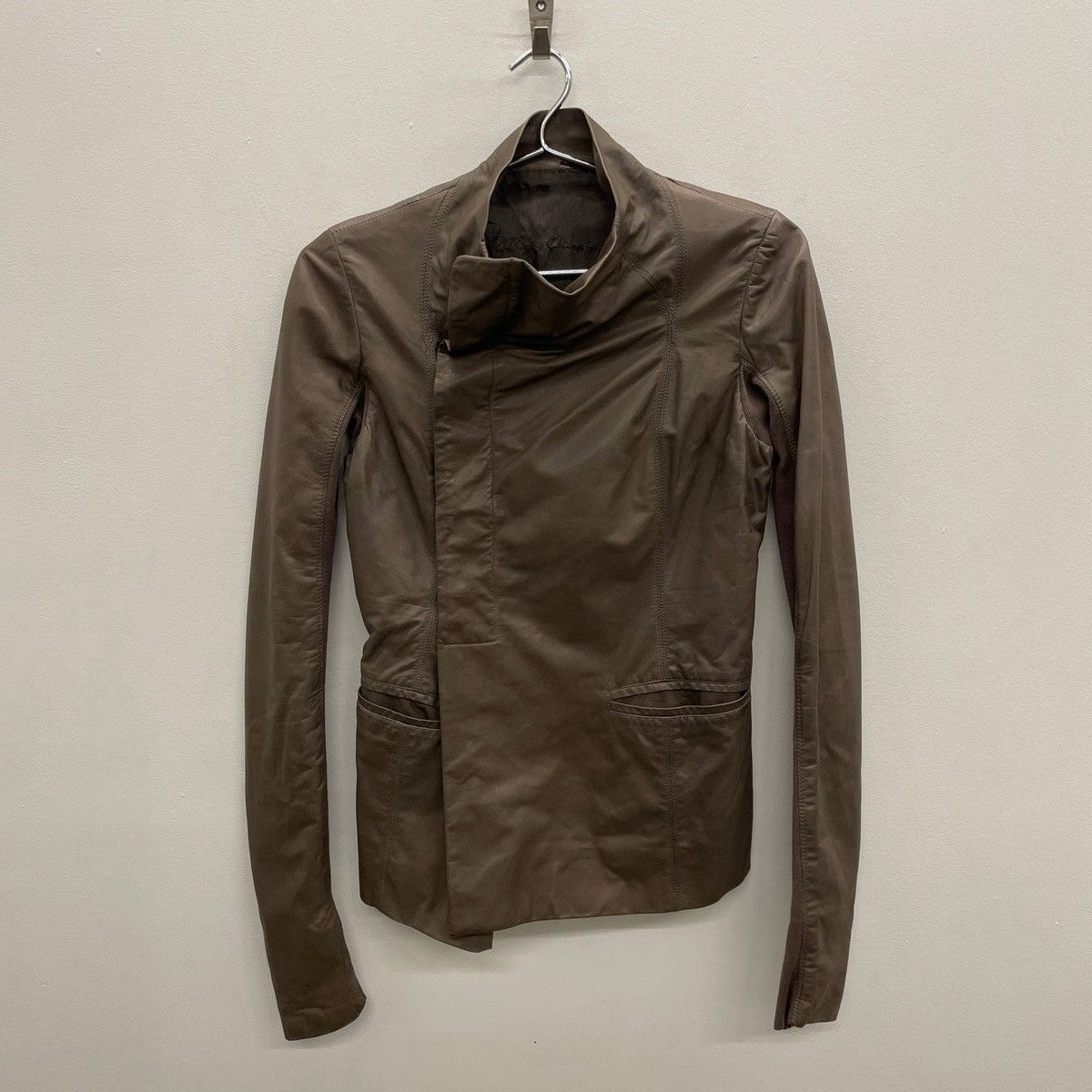 Rick Owens FW06 Rick Owens “DUSTOLATOR” Asymmetrical Biker Jacket Size XS / US 0-2 / IT 36-38 - 1 Thumbnail