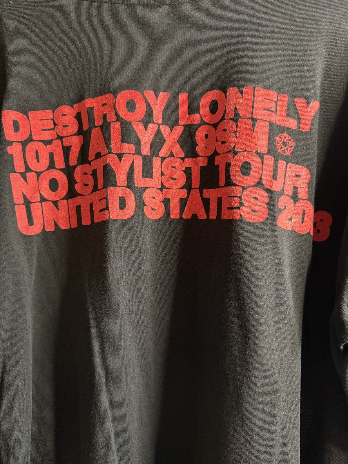 1017 ALYX 9SM × Destroy Lonely 1017 ALYX 9SM × Destroy Lonely “No Stylist Tour” Long Sleeve Size US L / EU 52-54 / 3 - 2 Thumbnail
