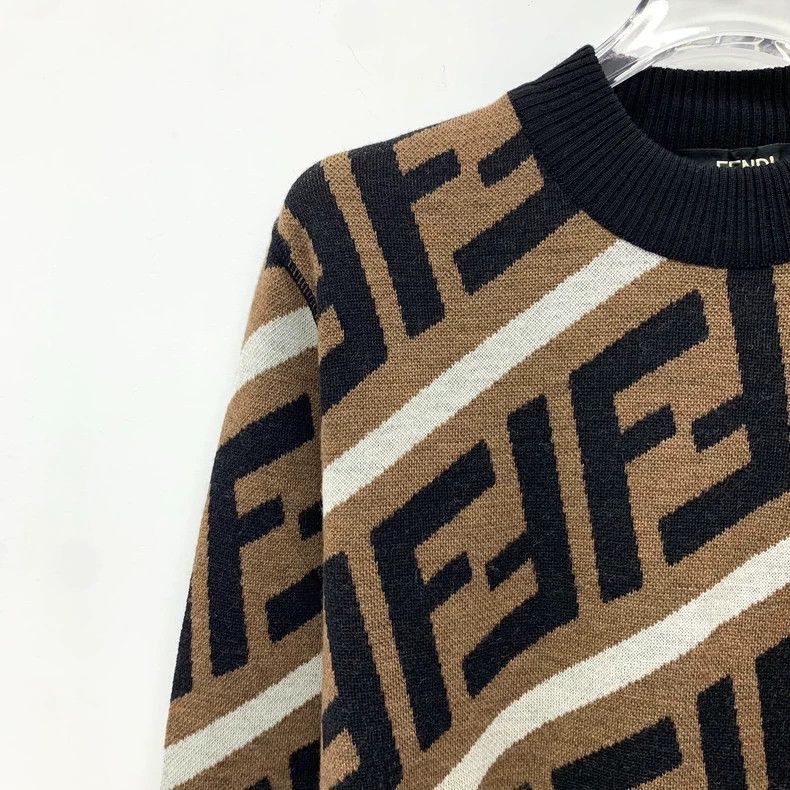Fendi Fendi Brown Logo Print Wool Sweater Size US L / EU 52-54 / 3 - 3 Thumbnail