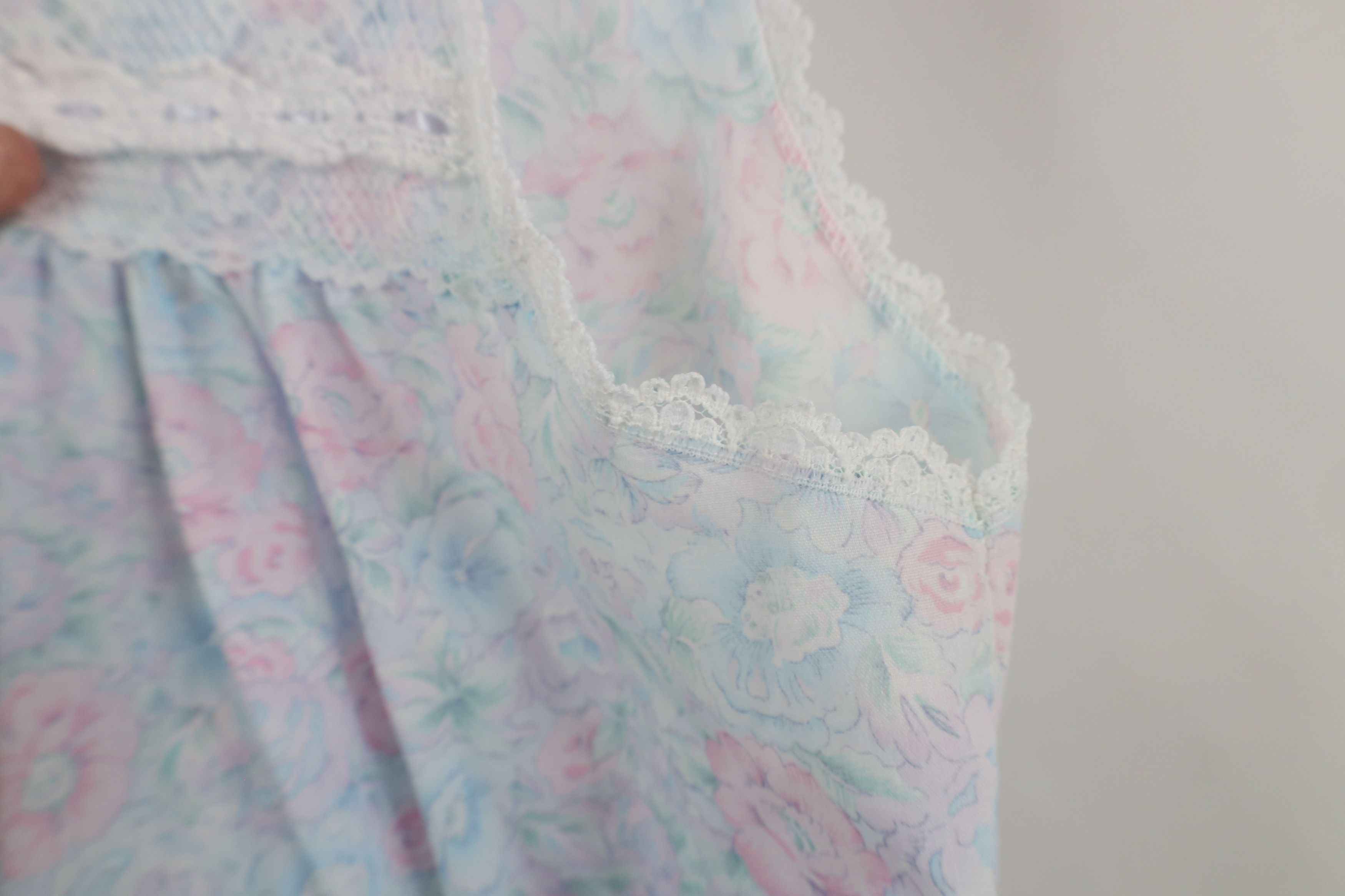 Vintage Vintage 90s Miss Elaine Lace Night Gown Sleep Shirt USA Size M / US 6-8 / IT 42-44 - 7 Thumbnail